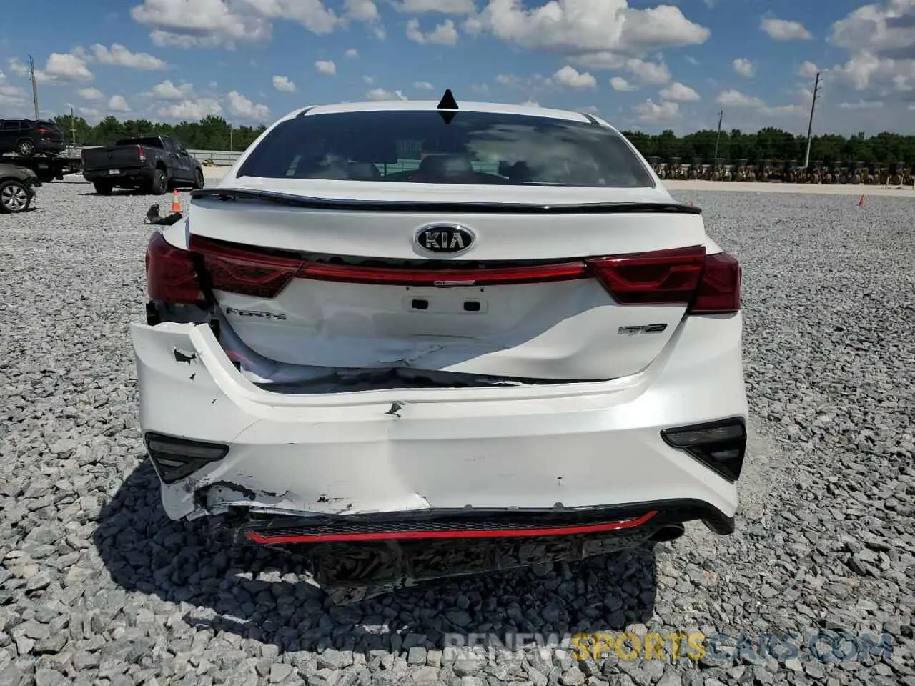 6 Фотография поврежденного автомобиля 3KPF34AD3ME353808 KIA FORTE 2021