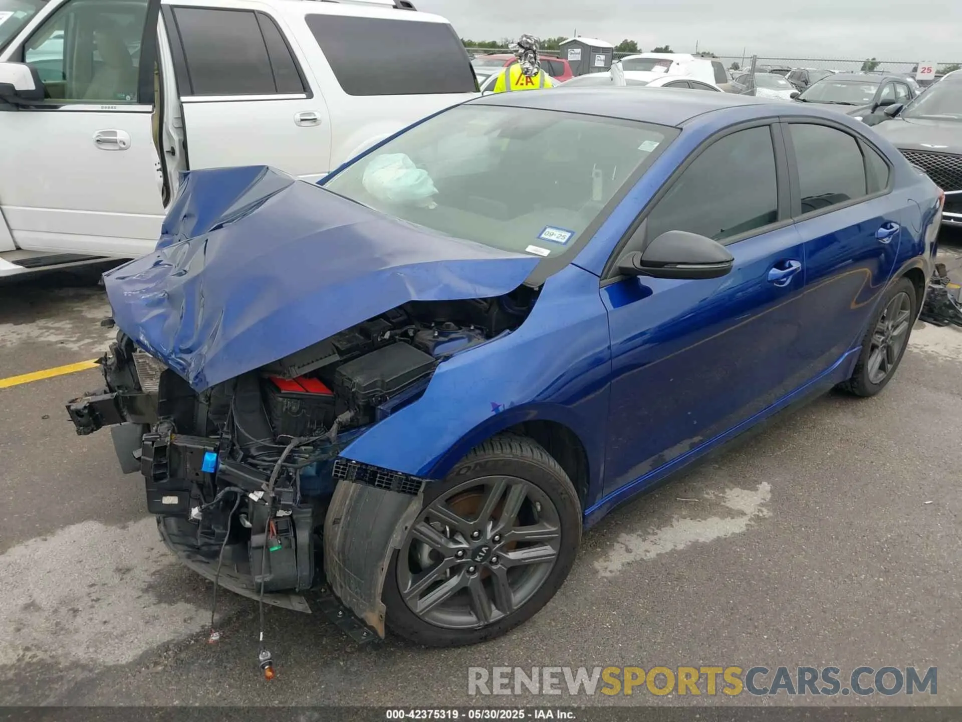 2 Photograph of a damaged car 3KPF34AD3ME403218 KIA FORTE 2021