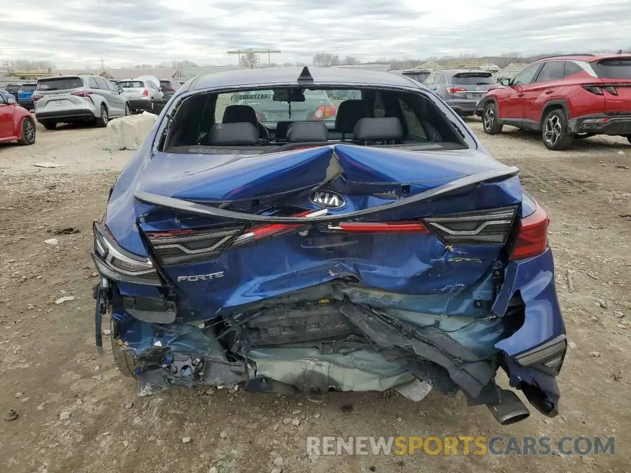 6 Фотография поврежденного автомобиля 3KPF34AD4ME316170 KIA FORTE 2021
