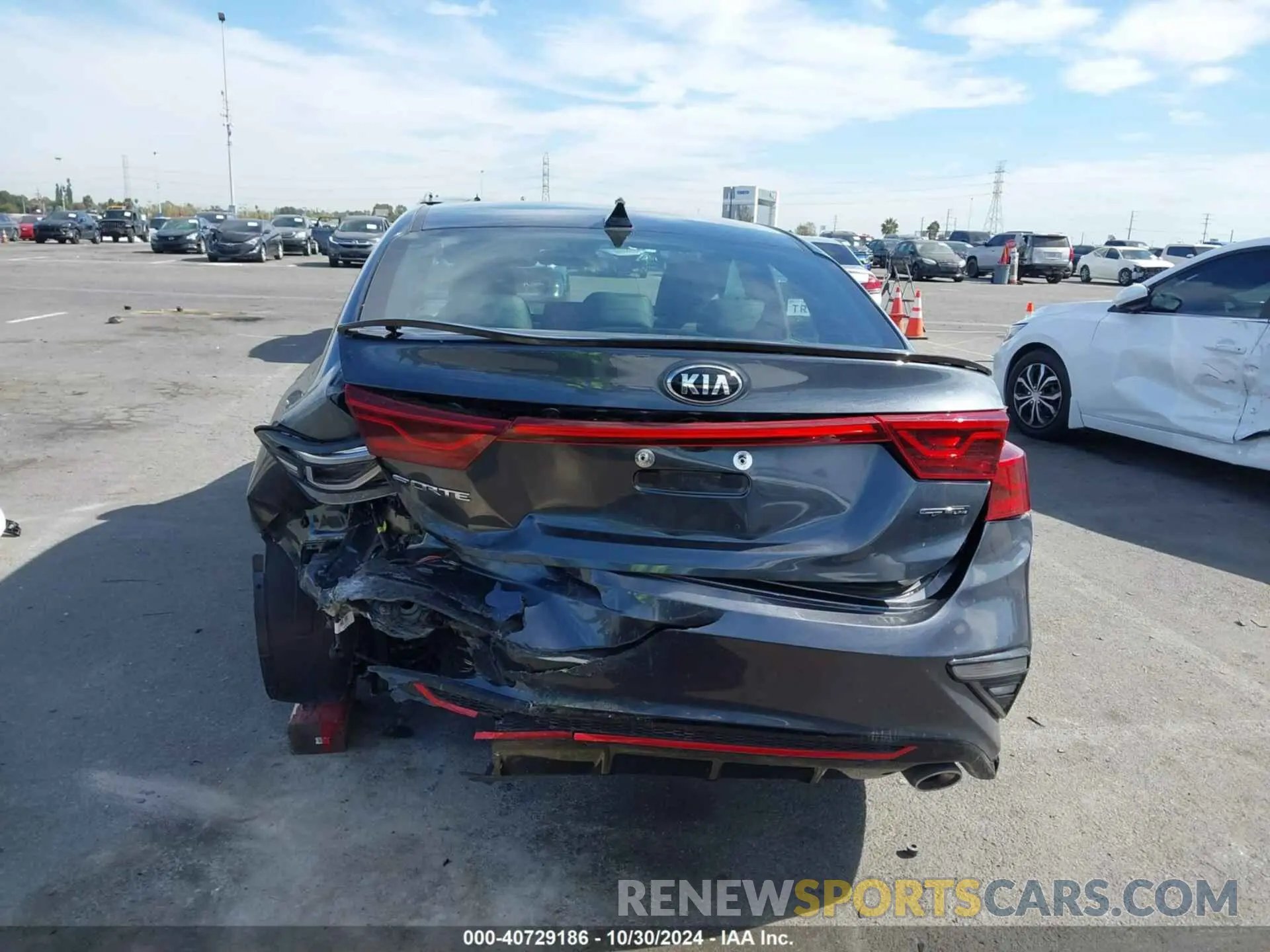15 Photograph of a damaged car 3KPF34AD4ME407584 KIA FORTE 2021