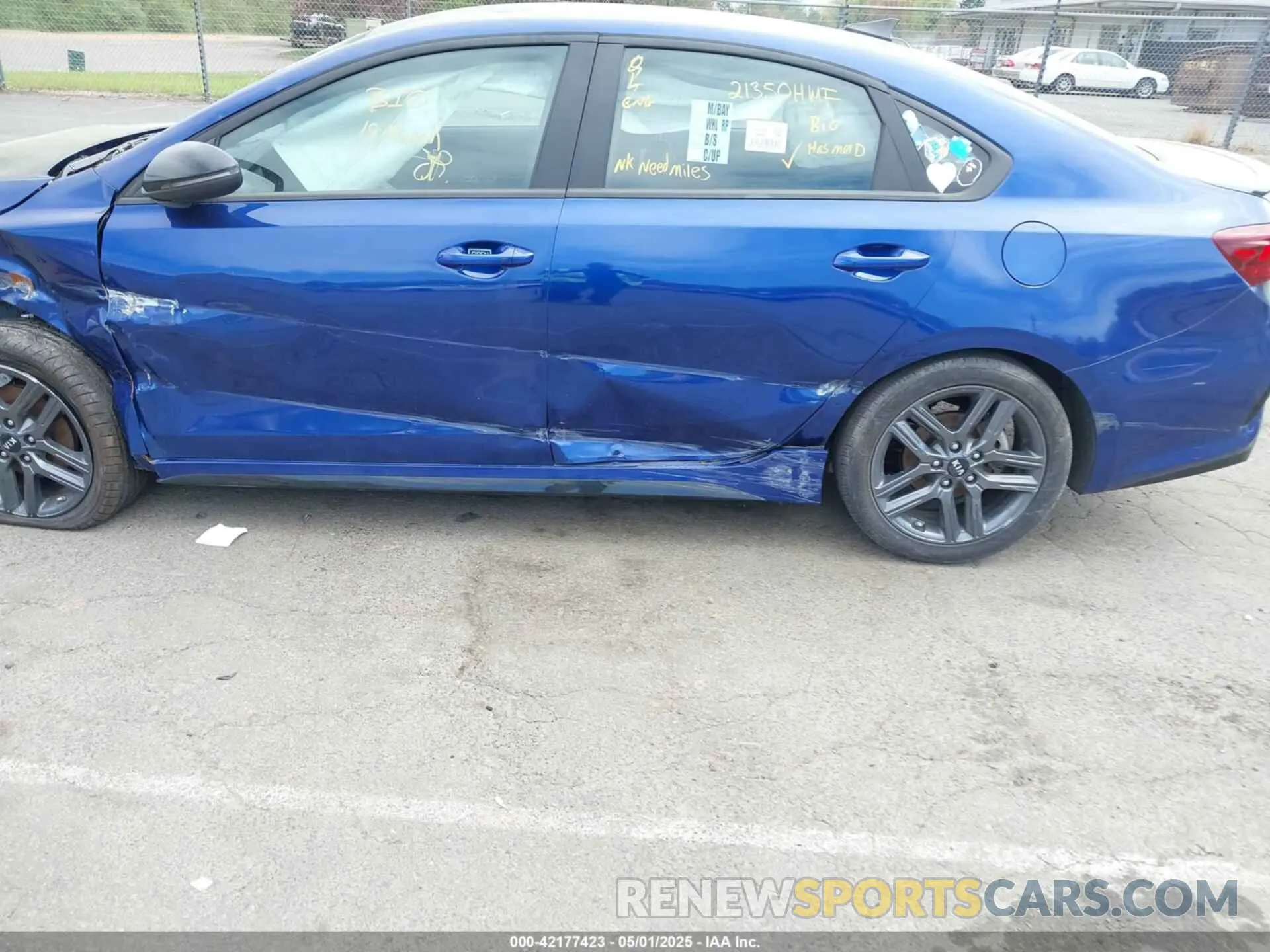 14 Фотография поврежденного автомобиля 3KPF34AD4ME423784 KIA FORTE 2021