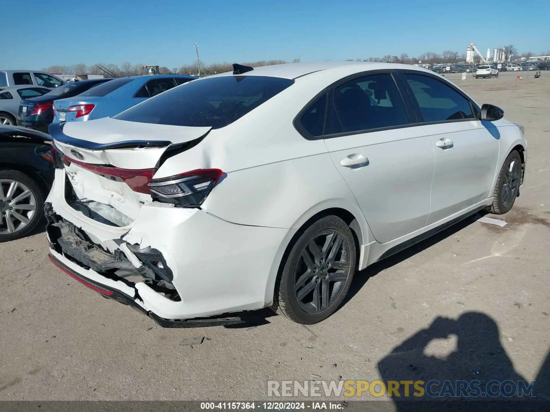 4 Фотография поврежденного автомобиля 3KPF34AD5ME418903 KIA FORTE 2021