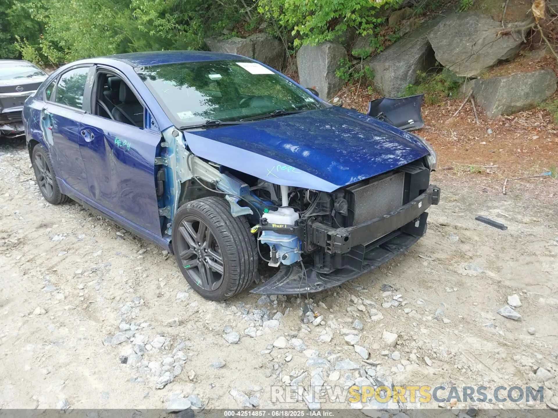 1 Фотография поврежденного автомобиля 3KPF34AD6ME281471 KIA FORTE 2021