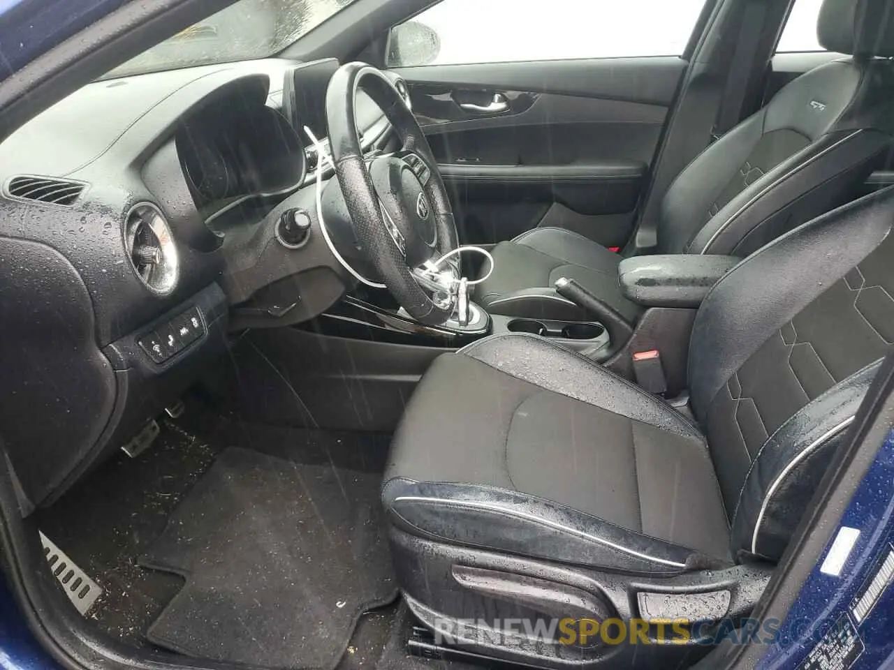 7 Фотография поврежденного автомобиля 3KPF34AD6ME423916 KIA FORTE 2021