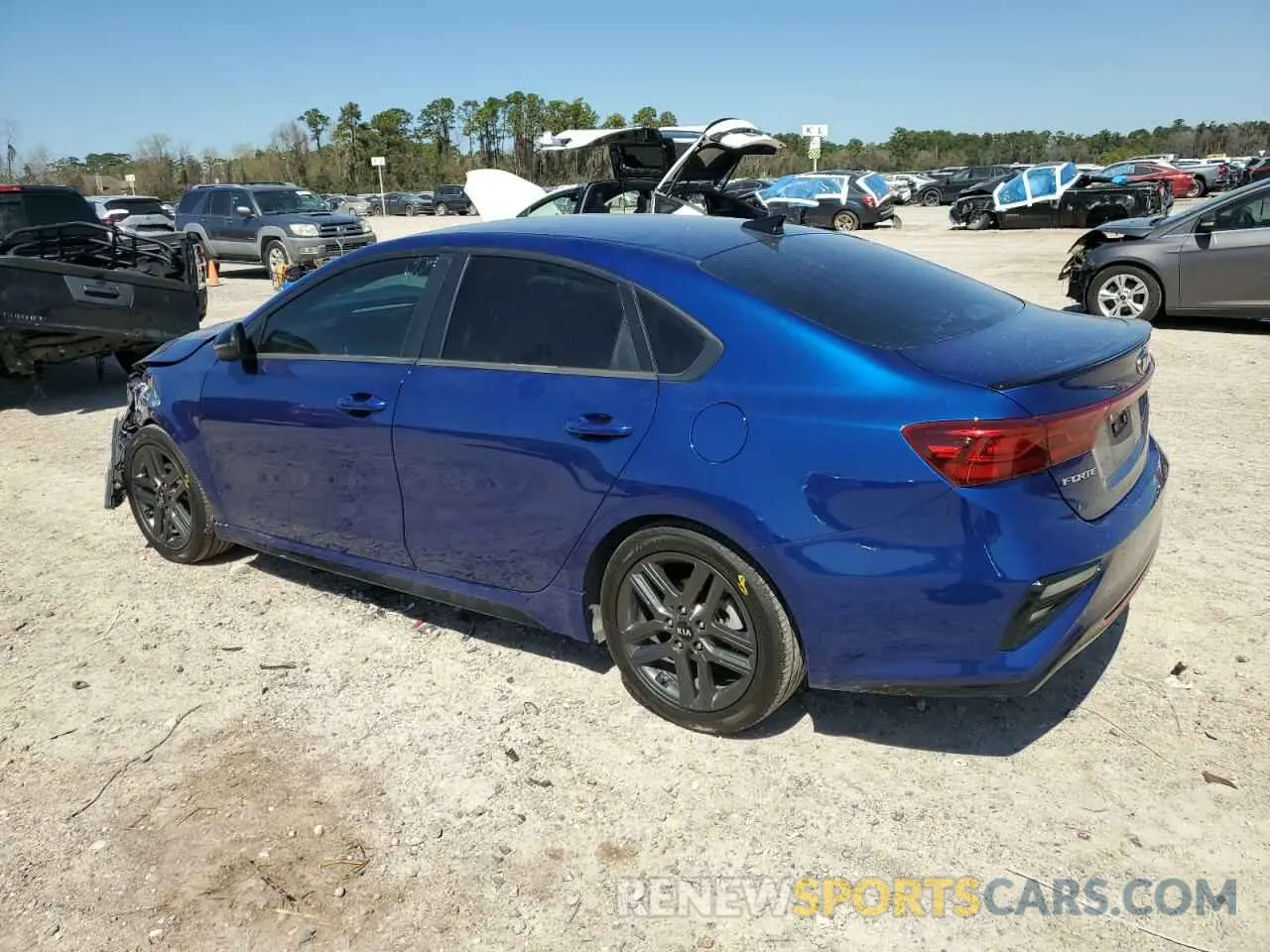 2 Фотография поврежденного автомобиля 3KPF34AD7ME320486 KIA FORTE 2021