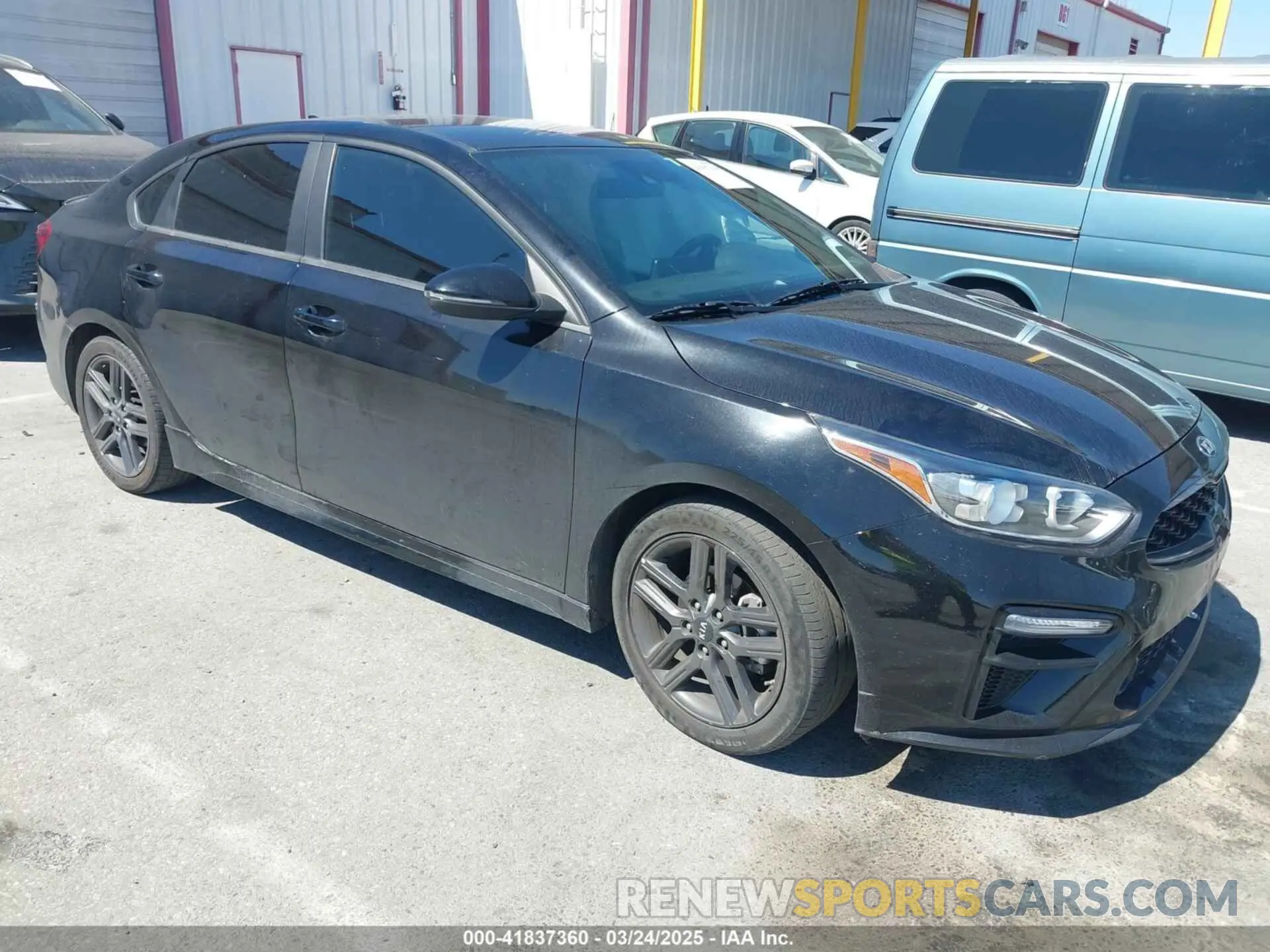 1 Photograph of a damaged car 3KPF34AD7ME380865 KIA FORTE 2021