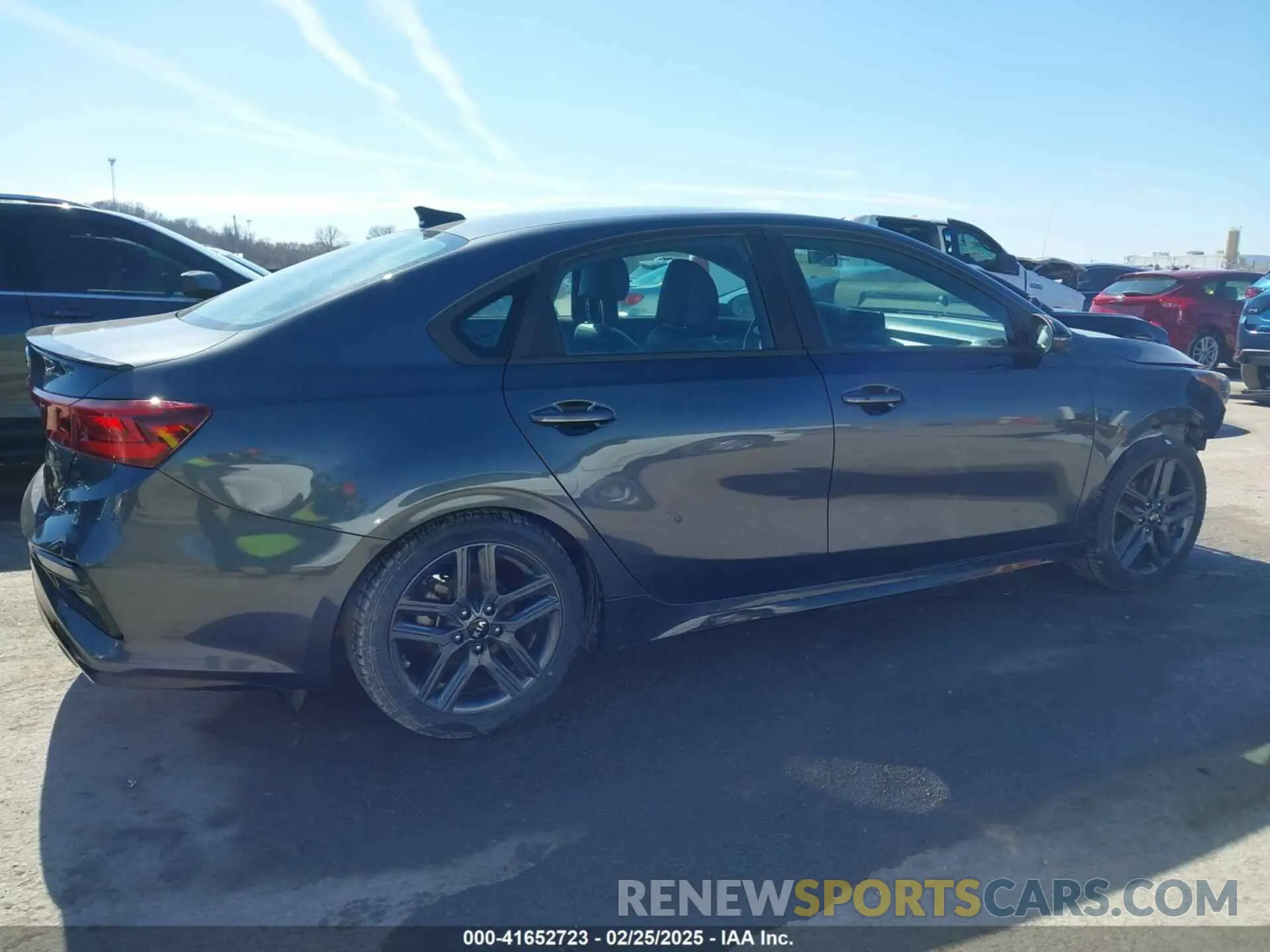 13 Фотография поврежденного автомобиля 3KPF34AD7ME415713 KIA FORTE 2021