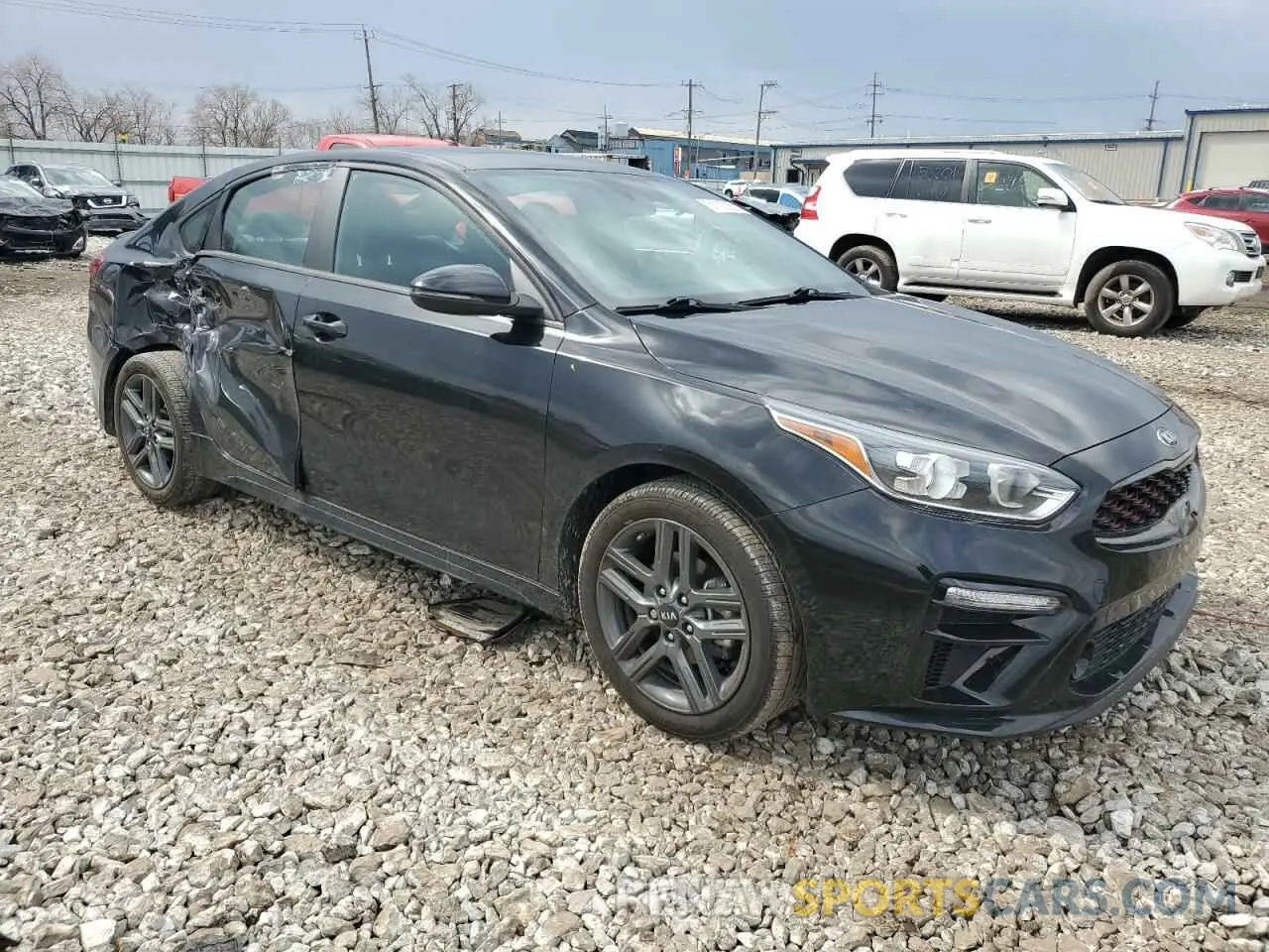 4 Photograph of a damaged car 3KPF34AD8ME404784 KIA FORTE 2021
