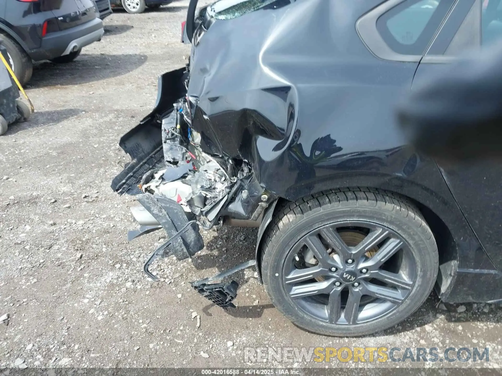 6 Фотография поврежденного автомобиля 3KPF34AD9ME273882 KIA FORTE 2021