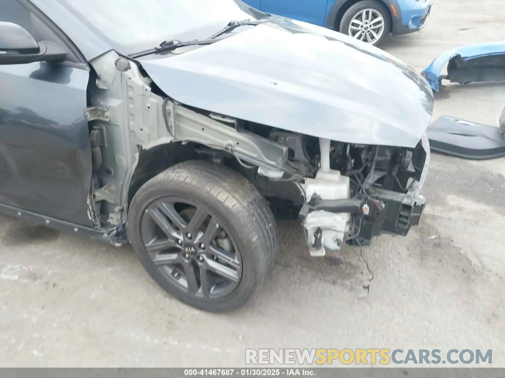 18 Photograph of a damaged car 3KPF34AD9ME316424 KIA FORTE 2021