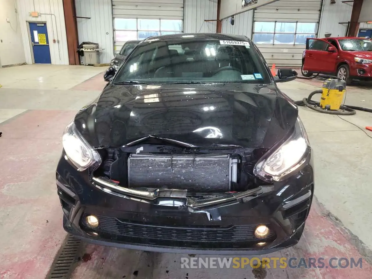 5 Фотография поврежденного автомобиля 3KPF34AD9ME331411 KIA FORTE 2021