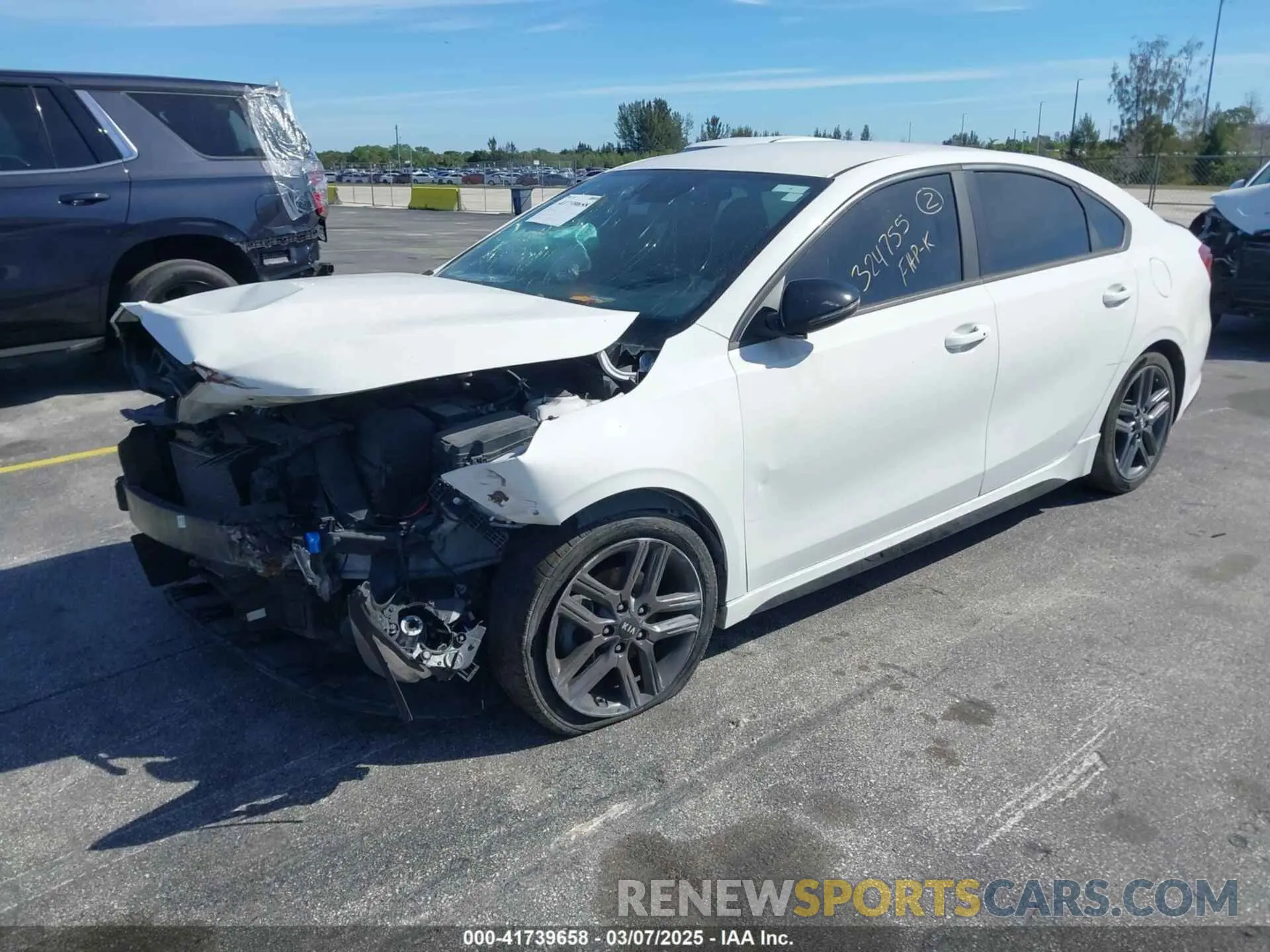 2 Фотография поврежденного автомобиля 3KPF34ADXME388345 KIA FORTE 2021