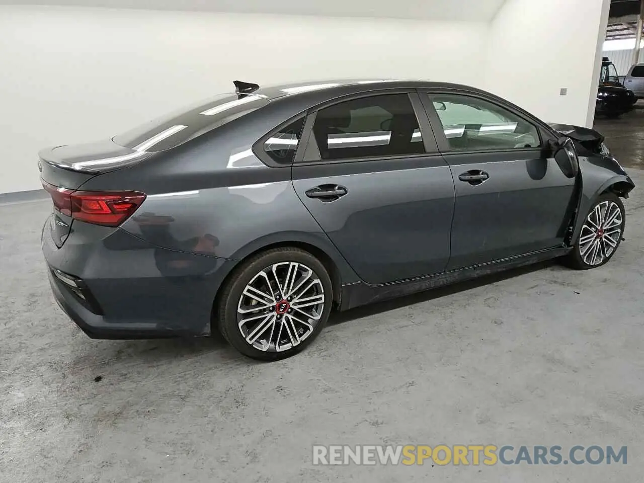 3 Фотография поврежденного автомобиля 3KPF44AC0ME307793 KIA FORTE 2021
