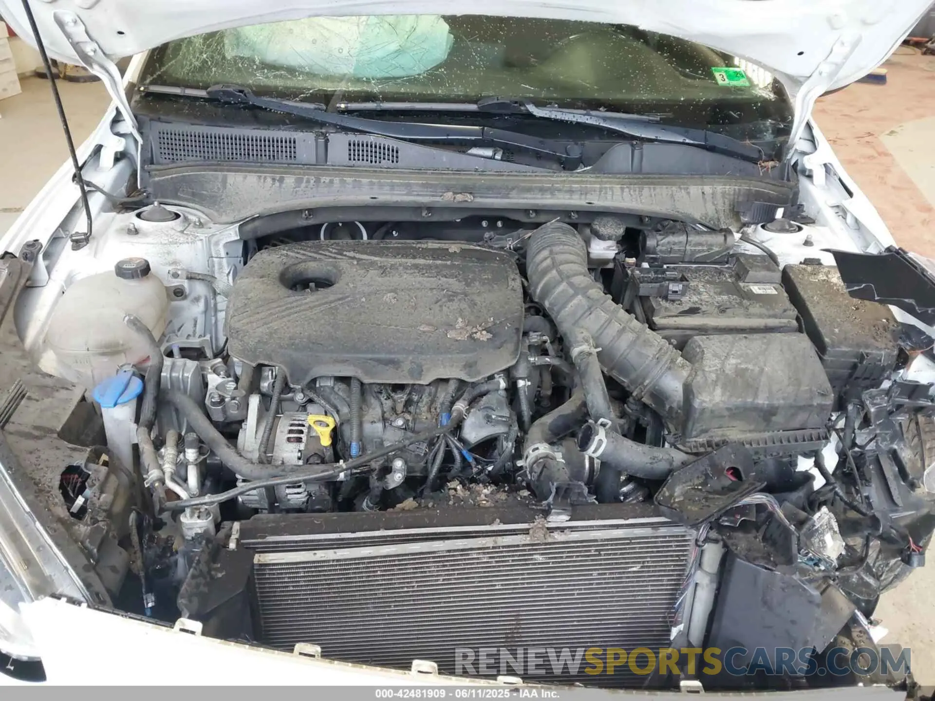 10 Photograph of a damaged car 3KPF44AC2ME418099 KIA FORTE 2021