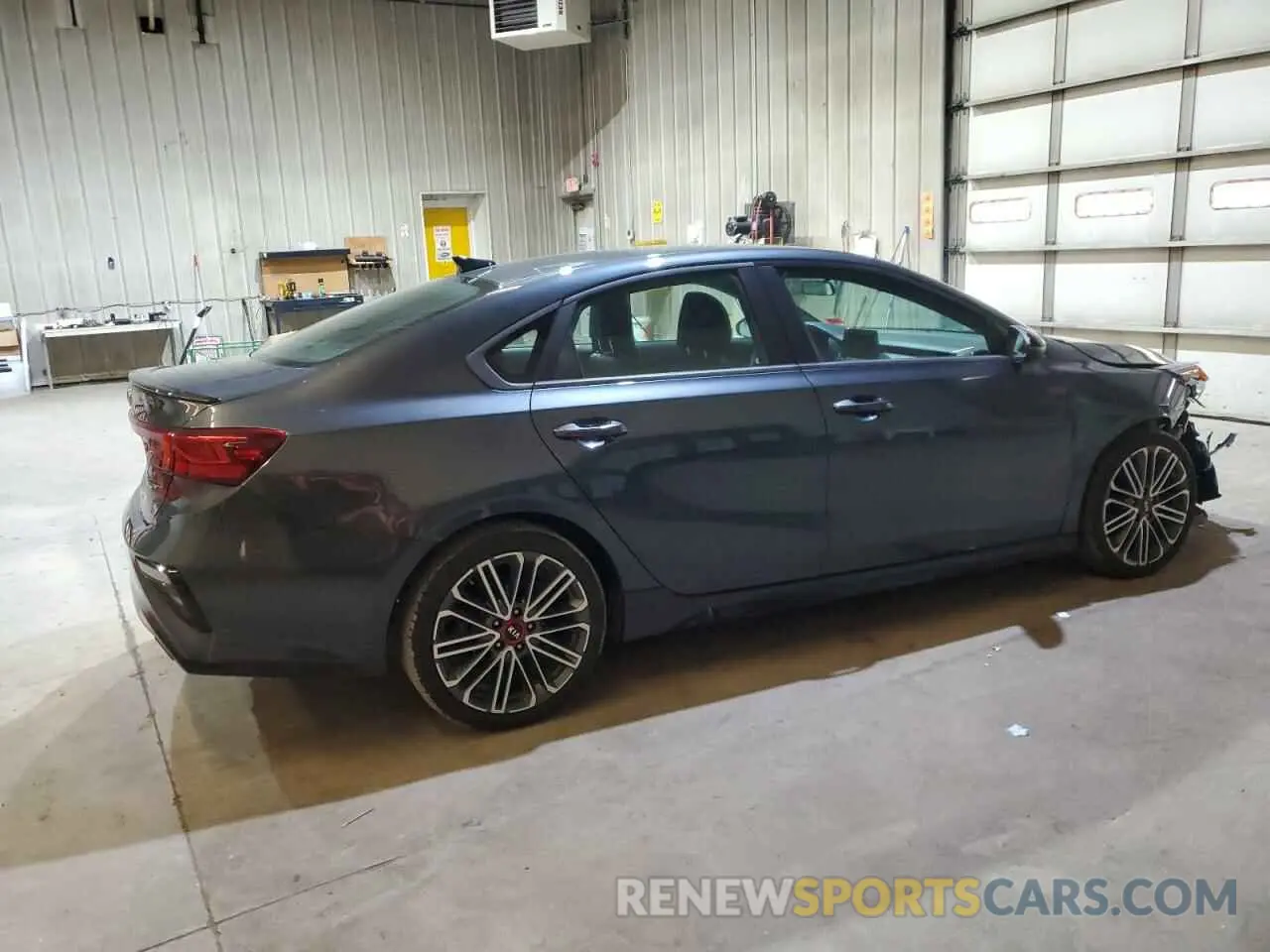 3 Фотография поврежденного автомобиля 3KPF44AC3ME273106 KIA FORTE 2021