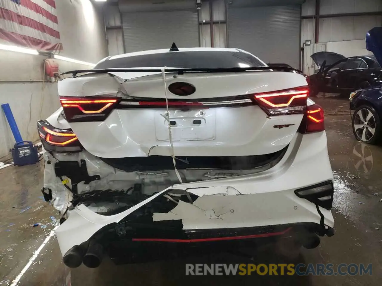 6 Фотография поврежденного автомобиля 3KPF44AC3ME358558 KIA FORTE 2021