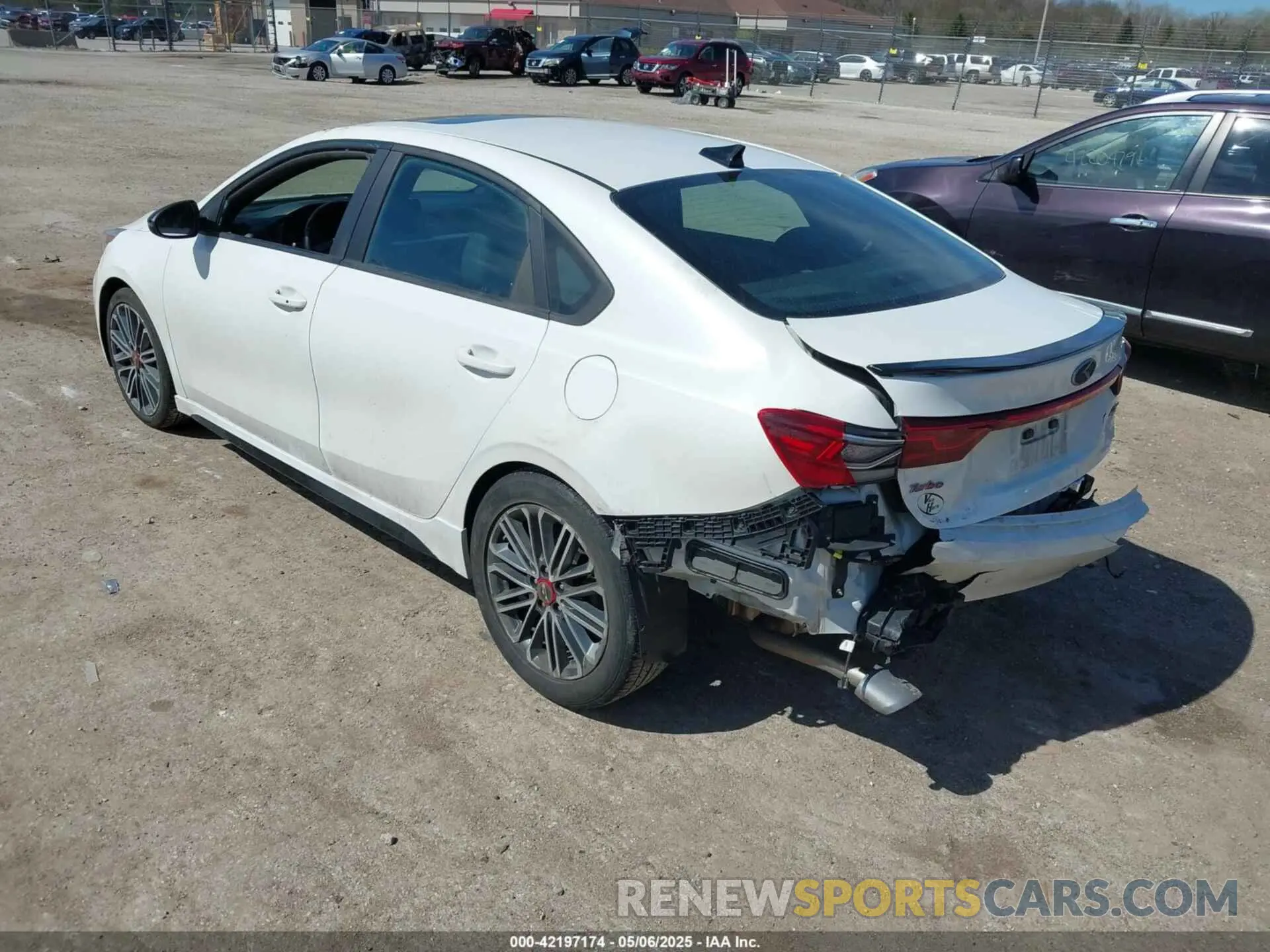 3 Фотография поврежденного автомобиля 3KPF44AC4ME344359 KIA FORTE 2021