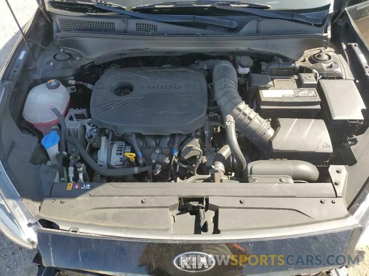 12 Photograph of a damaged car 3KPF44AC4ME409775 KIA FORTE 2021