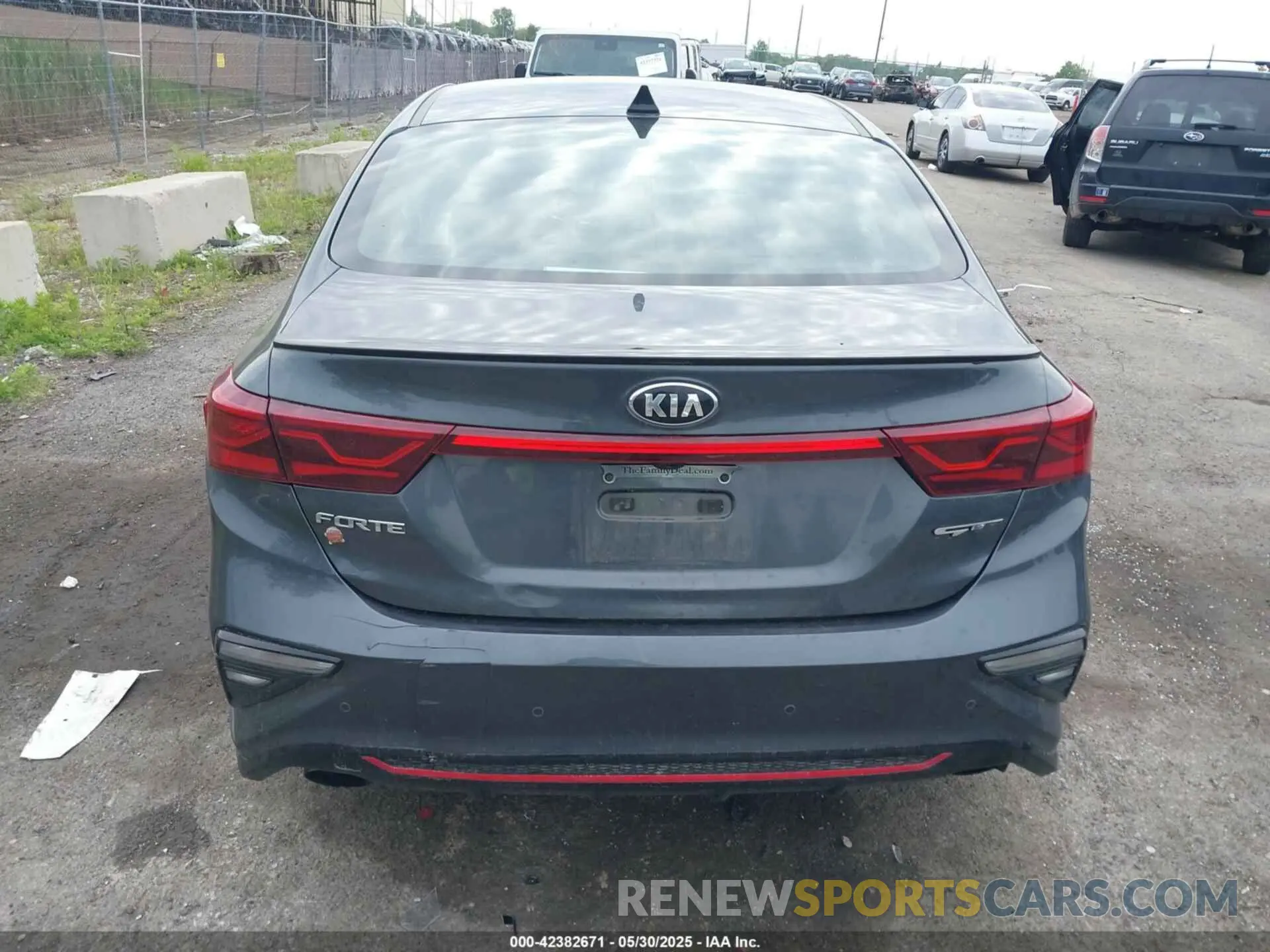 16 Photograph of a damaged car 3KPF44AC6ME417683 KIA FORTE 2021