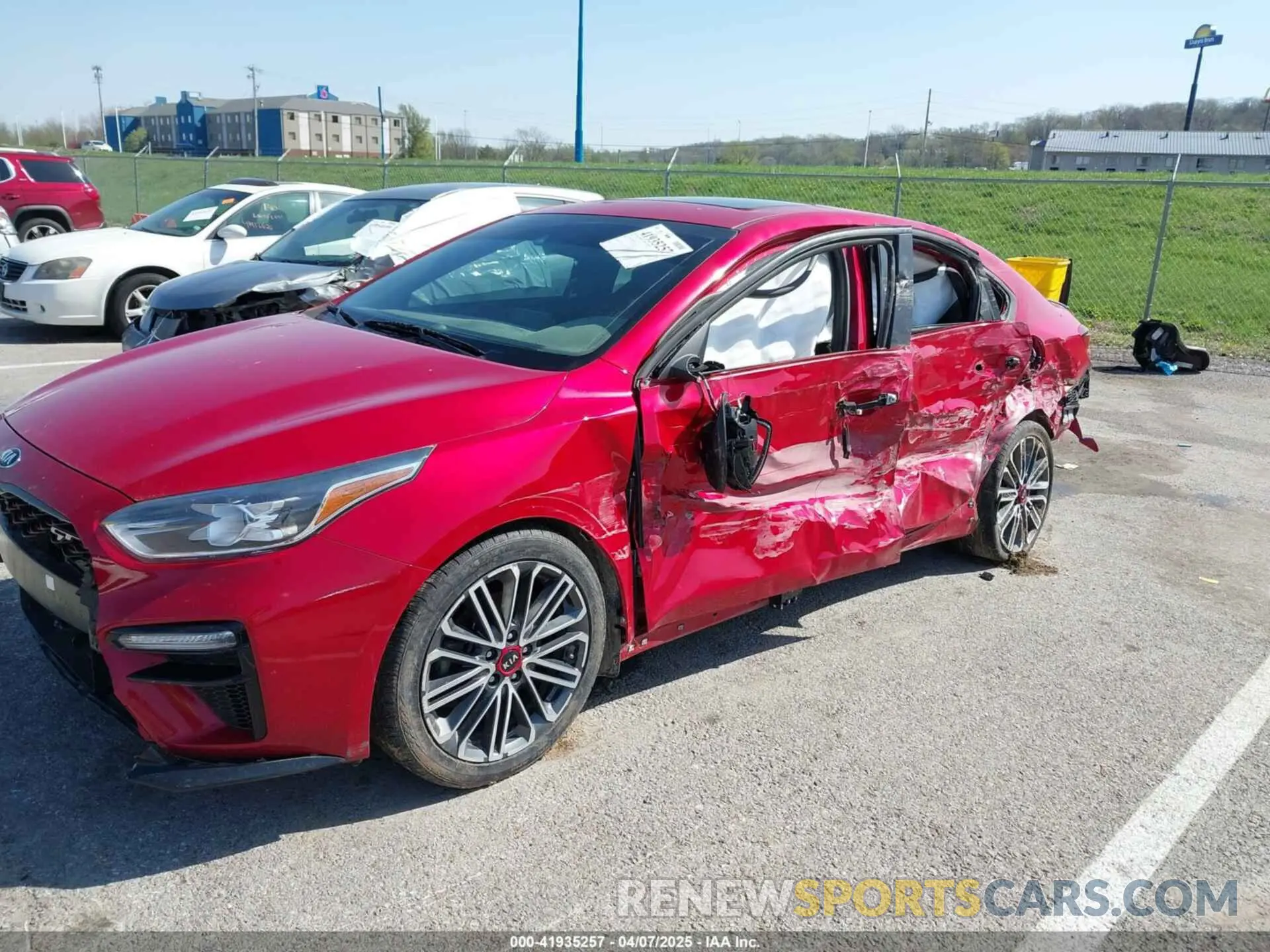 6 Фотография поврежденного автомобиля 3KPF44AC7ME288188 KIA FORTE 2021
