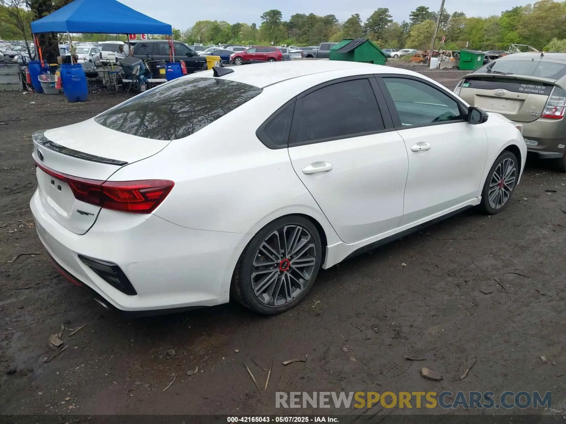 4 Photograph of a damaged car 3KPF44AC7ME416414 KIA FORTE 2021