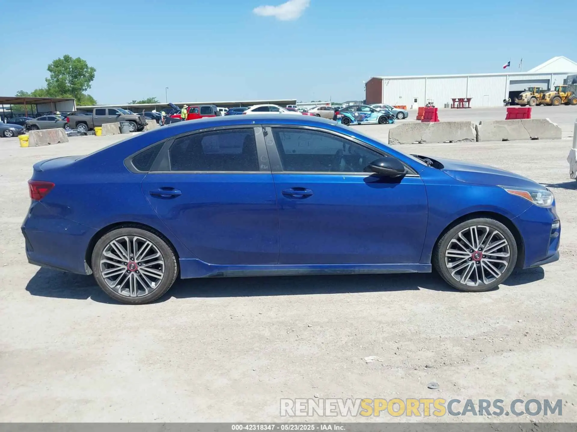 12 Photograph of a damaged car 3KPF44ACXME292445 KIA FORTE 2021