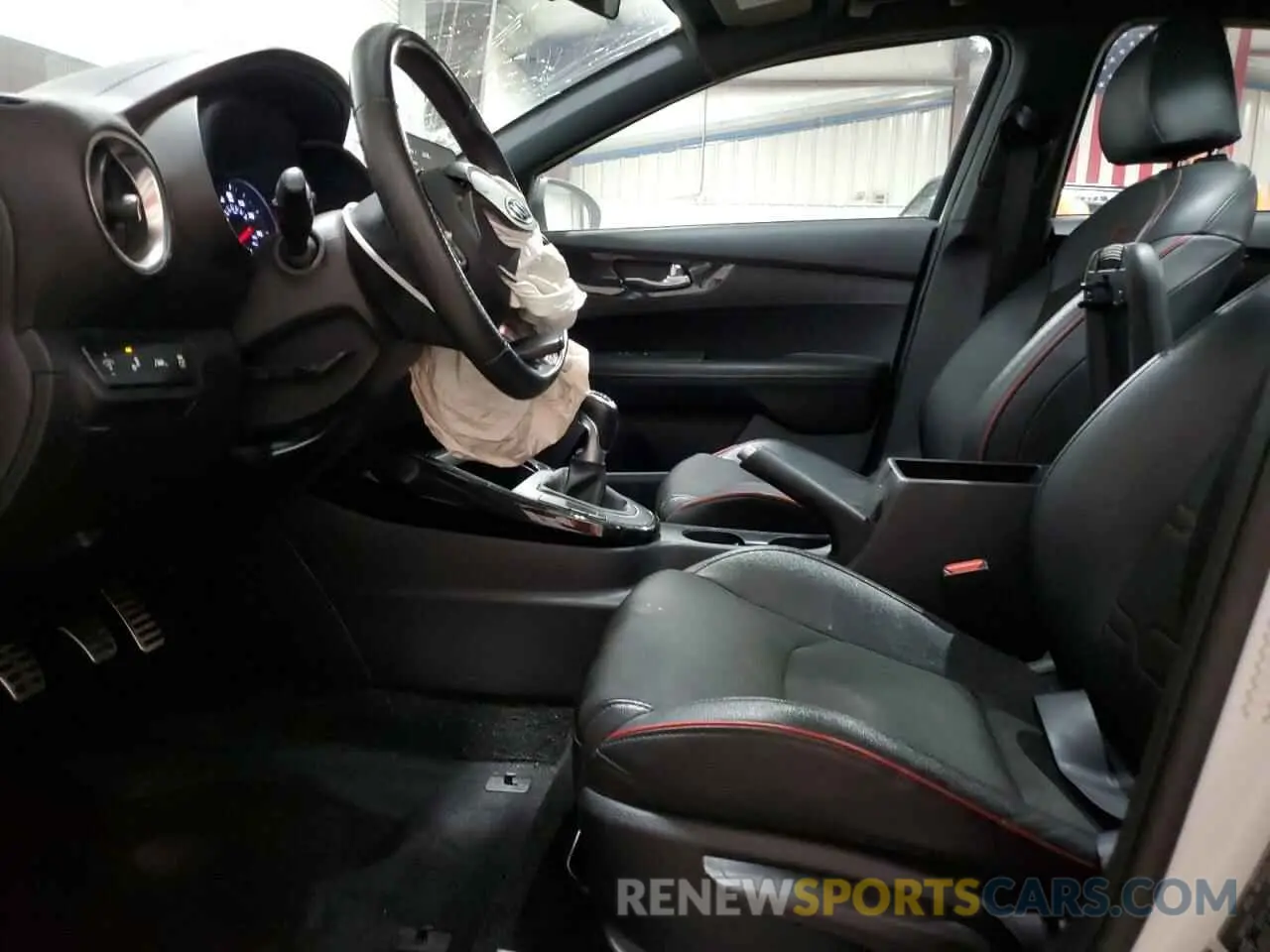 7 Фотография поврежденного автомобиля 3KPF44ACXME387992 KIA FORTE 2021