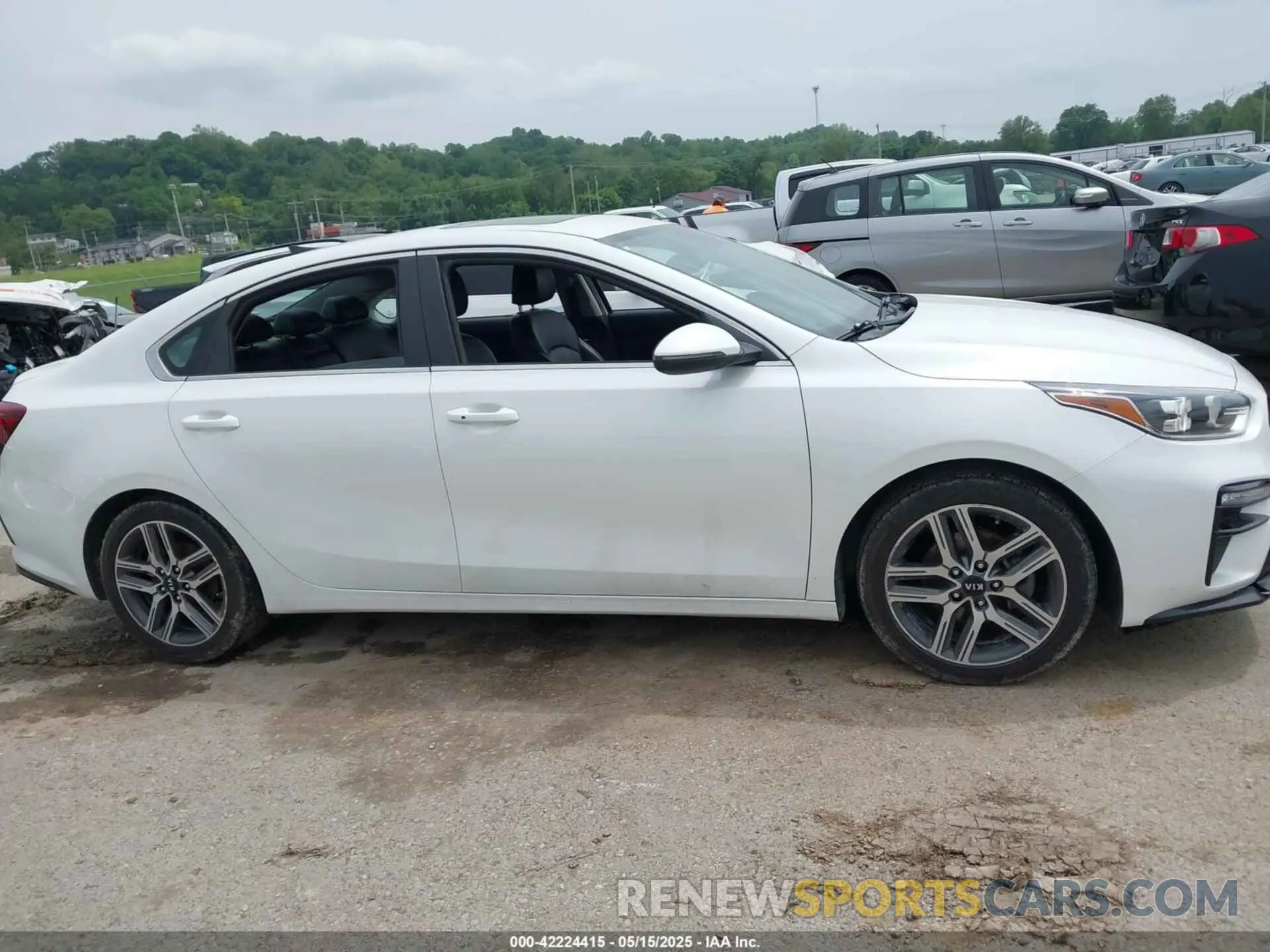 13 Фотография поврежденного автомобиля 3KPF54AD0ME313177 KIA FORTE 2021