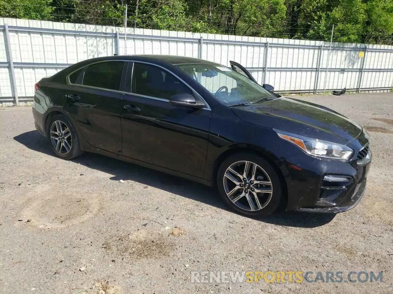 4 Фотография поврежденного автомобиля 3KPF54AD2ME363501 KIA FORTE 2021