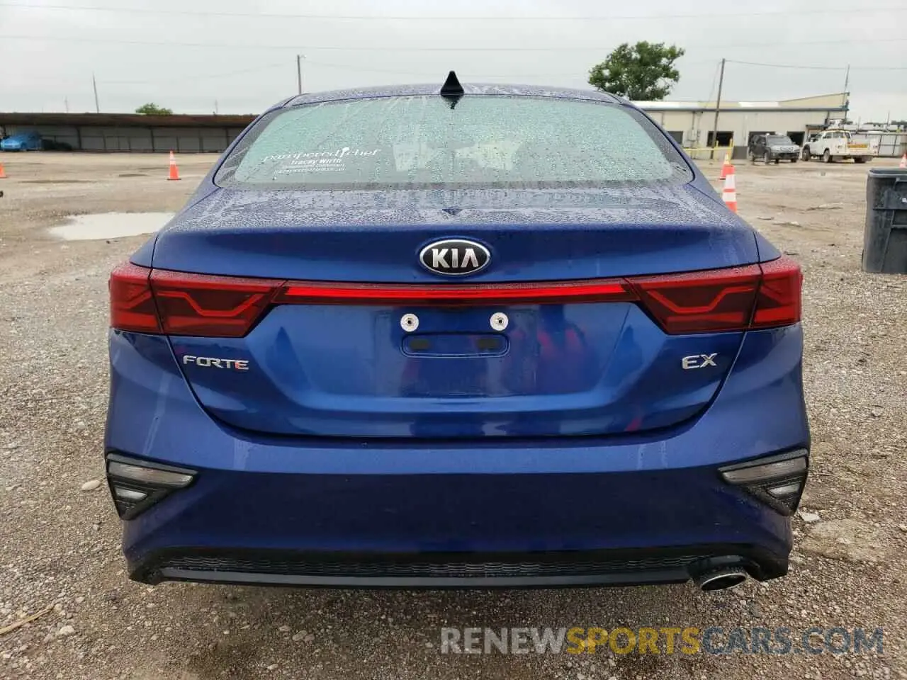 6 Фотография поврежденного автомобиля 3KPF54AD6ME282727 KIA FORTE 2021