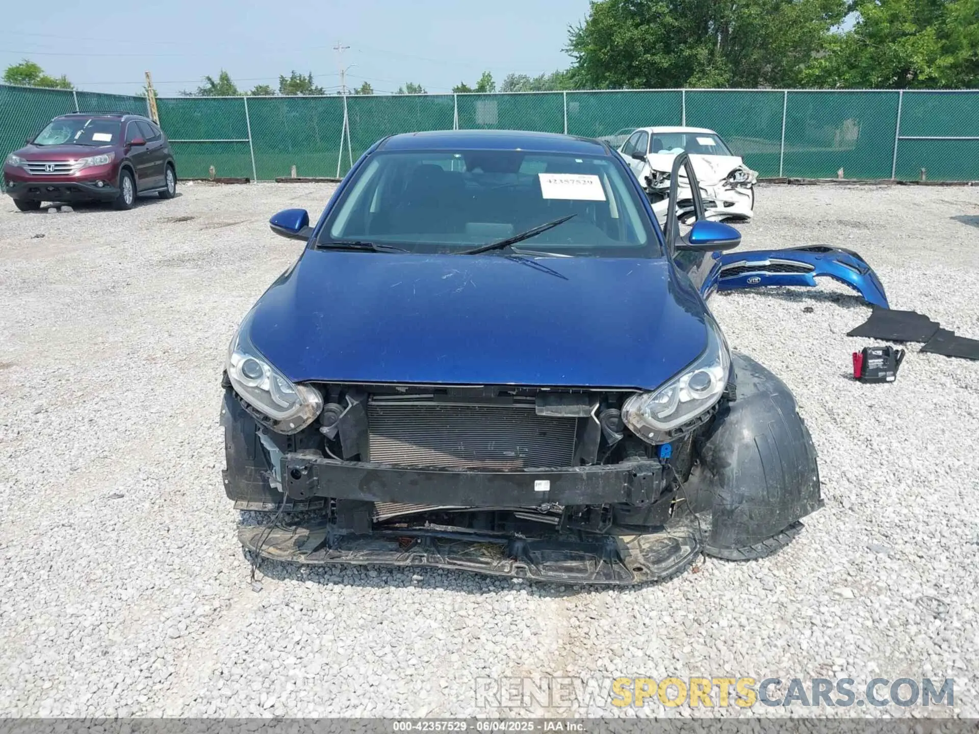 13 Photograph of a damaged car 3KPF54AD7ME406018 KIA FORTE 2021