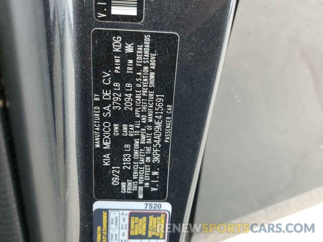 12 Фотография поврежденного автомобиля 3KPF54AD9ME415691 KIA FORTE 2021