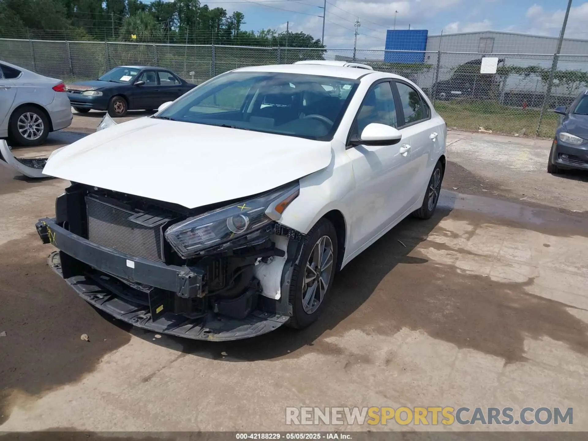 2 Photograph of a damaged car 3KPF24AD0NE456771 KIA FORTE 2022