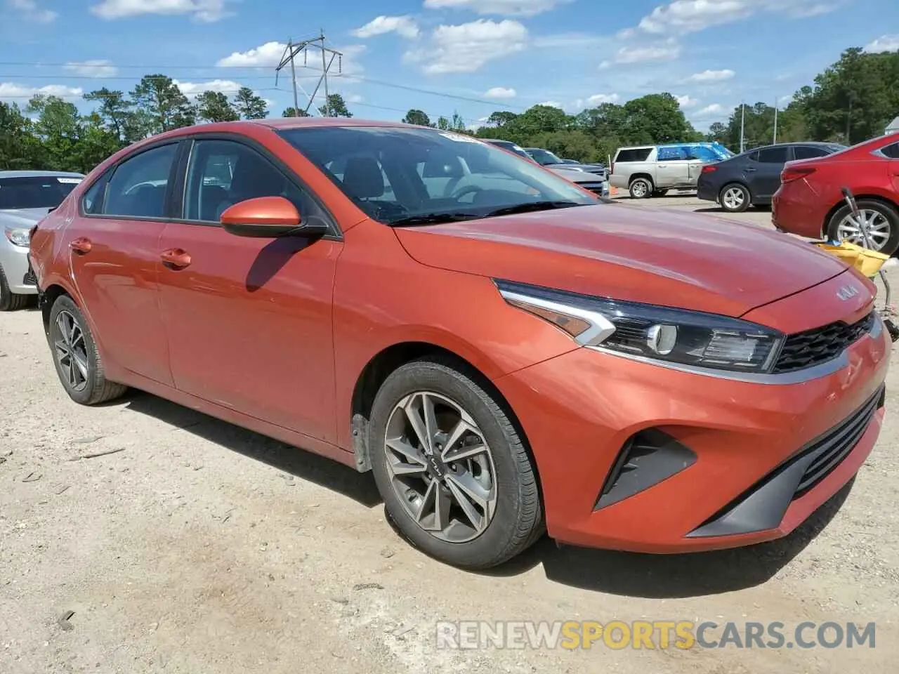 4 Фотография поврежденного автомобиля 3KPF24AD0NE460142 KIA FORTE 2022