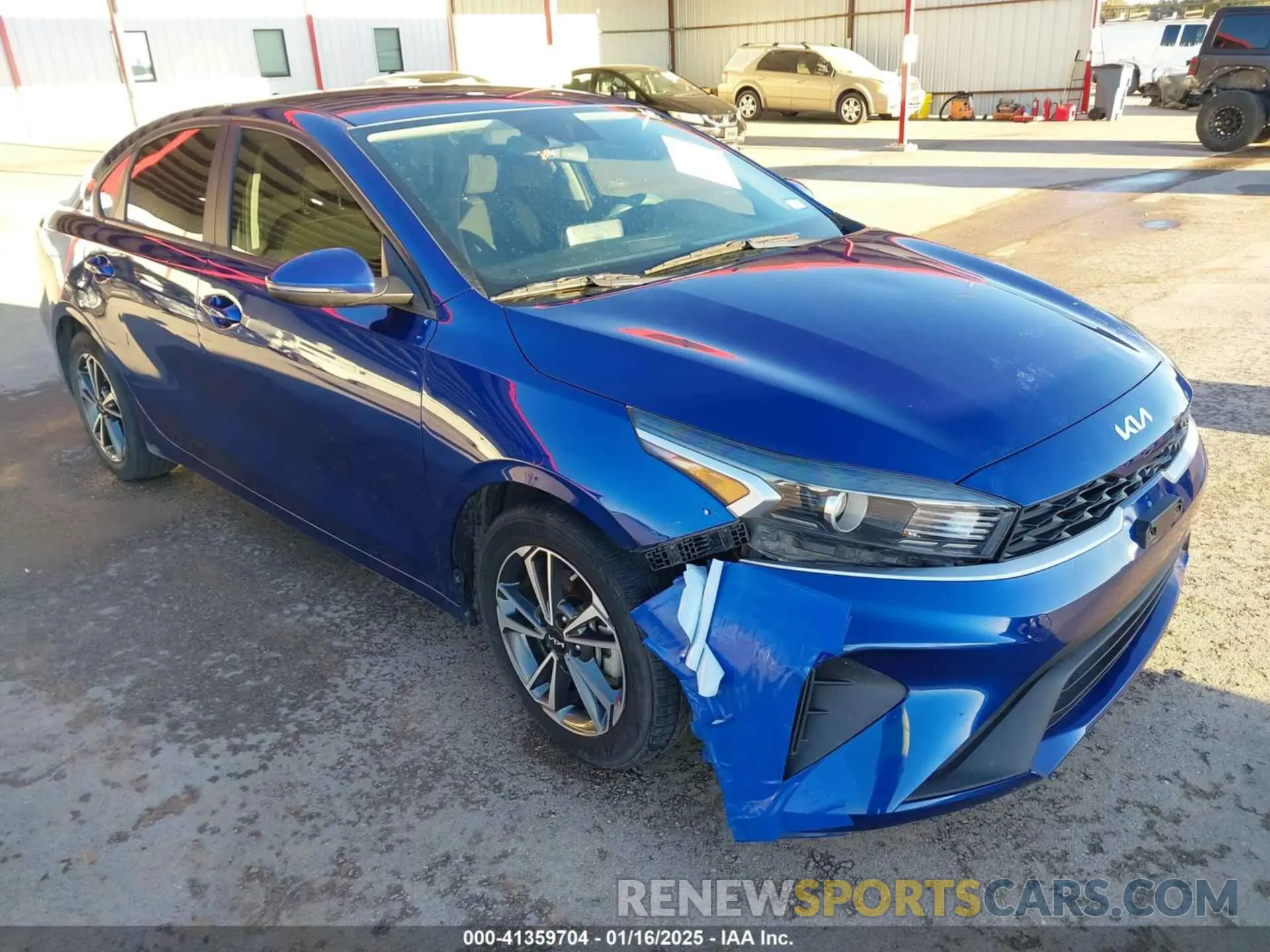1 Фотография поврежденного автомобиля 3KPF24AD0NE472873 KIA FORTE 2022