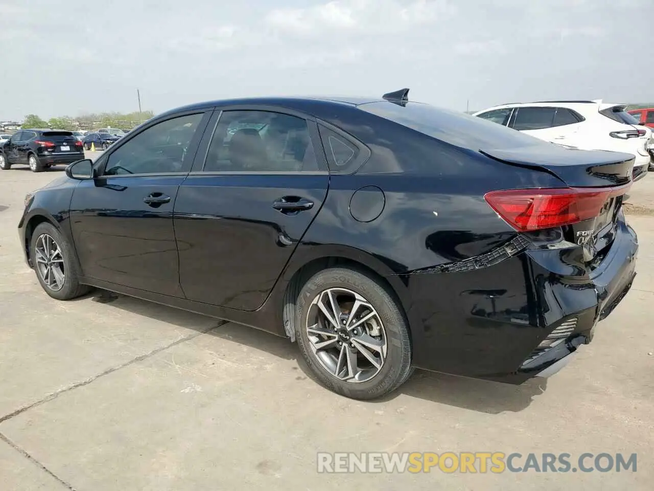2 Фотография поврежденного автомобиля 3KPF24AD1NE431104 KIA FORTE 2022