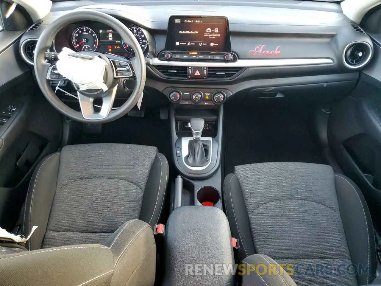 8 Фотография поврежденного автомобиля 3KPF24AD1NE452874 KIA FORTE 2022