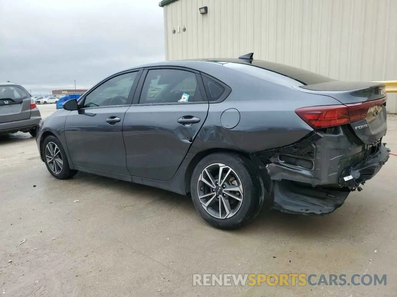 2 Фотография поврежденного автомобиля 3KPF24AD1NE463437 KIA FORTE 2022