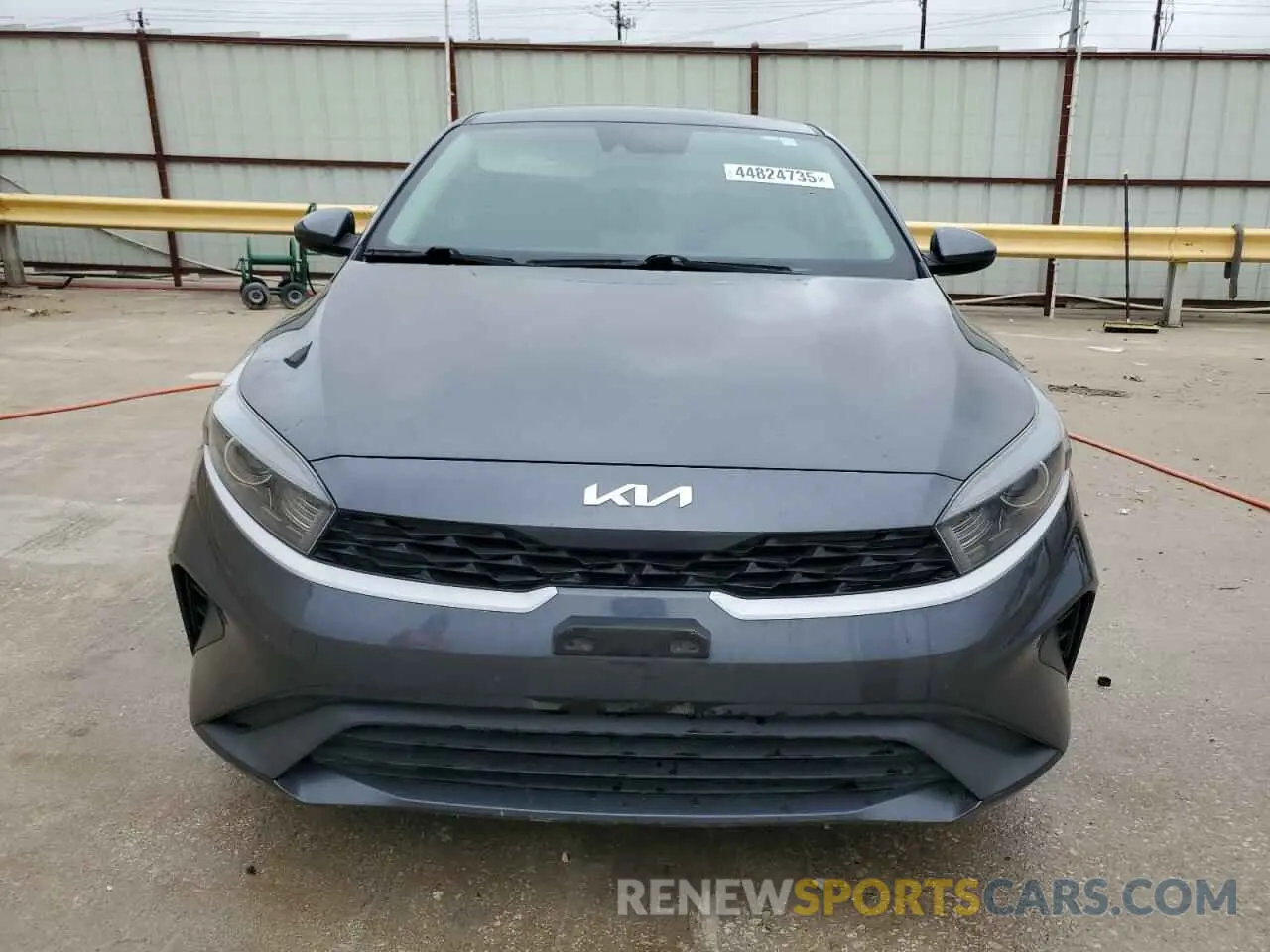 5 Фотография поврежденного автомобиля 3KPF24AD1NE463437 KIA FORTE 2022