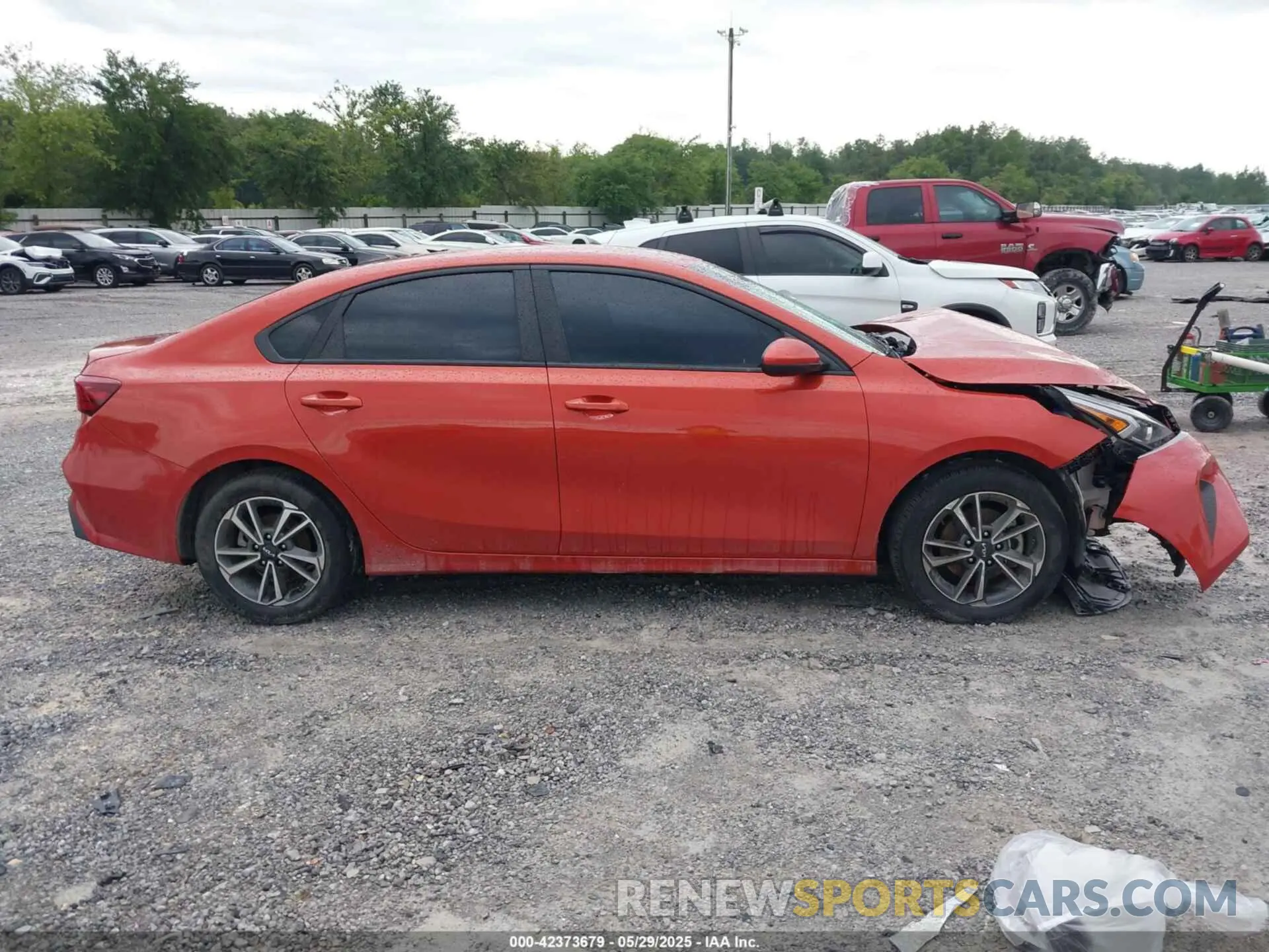 13 Фотография поврежденного автомобиля 3KPF24AD1NE487950 KIA FORTE 2022