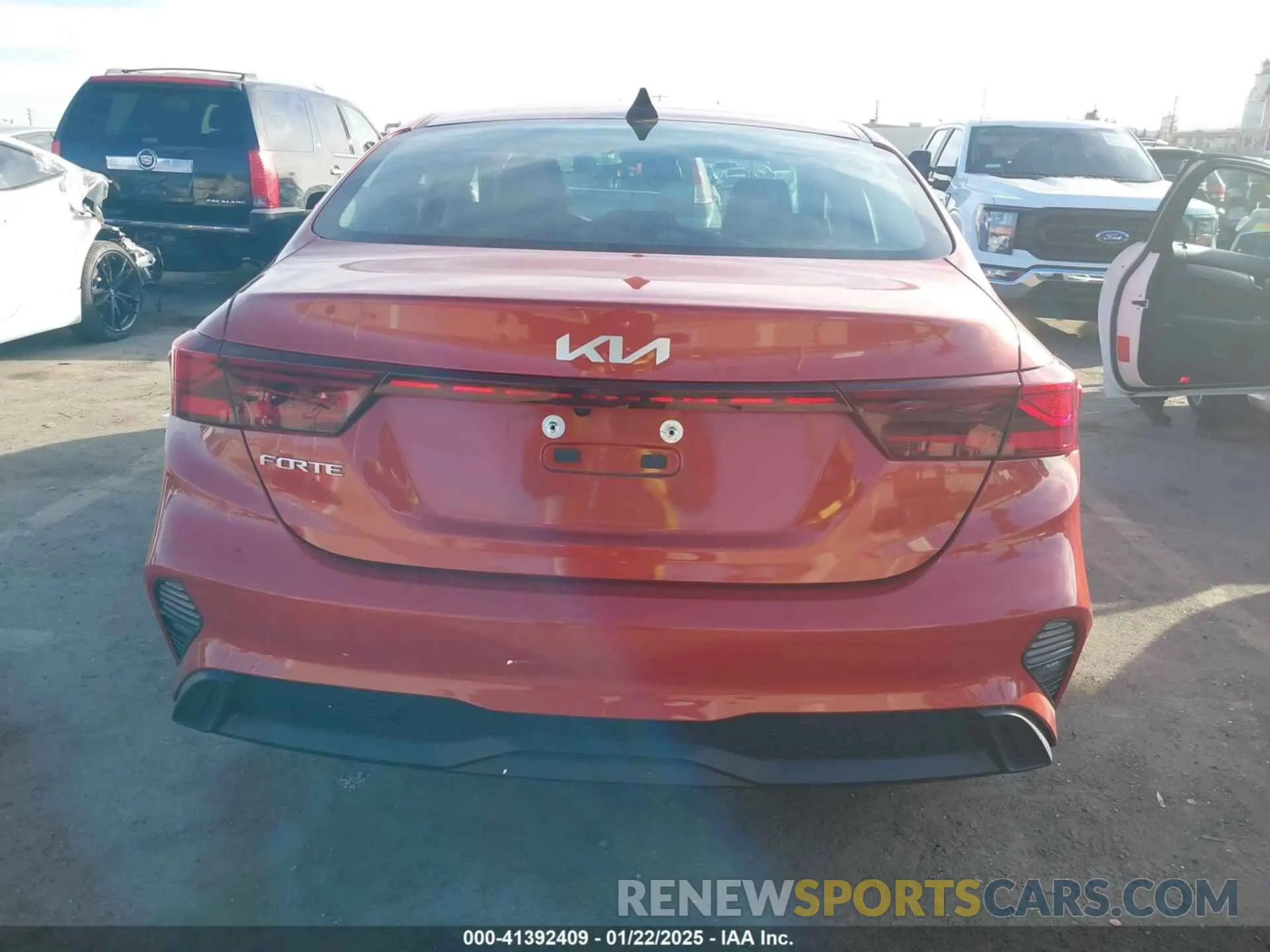 17 Фотография поврежденного автомобиля 3KPF24AD1NE494171 KIA FORTE 2022
