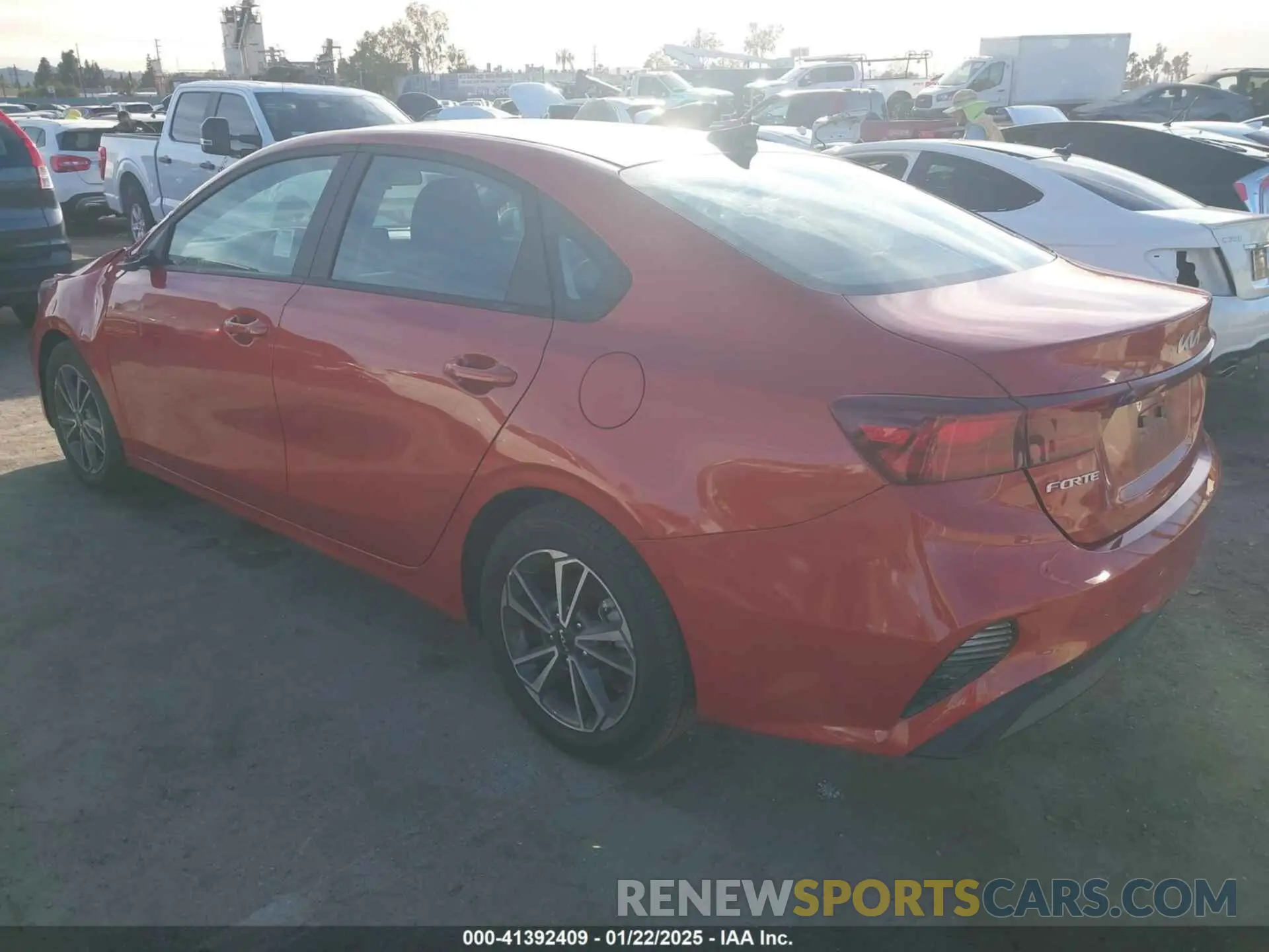 3 Фотография поврежденного автомобиля 3KPF24AD1NE494171 KIA FORTE 2022