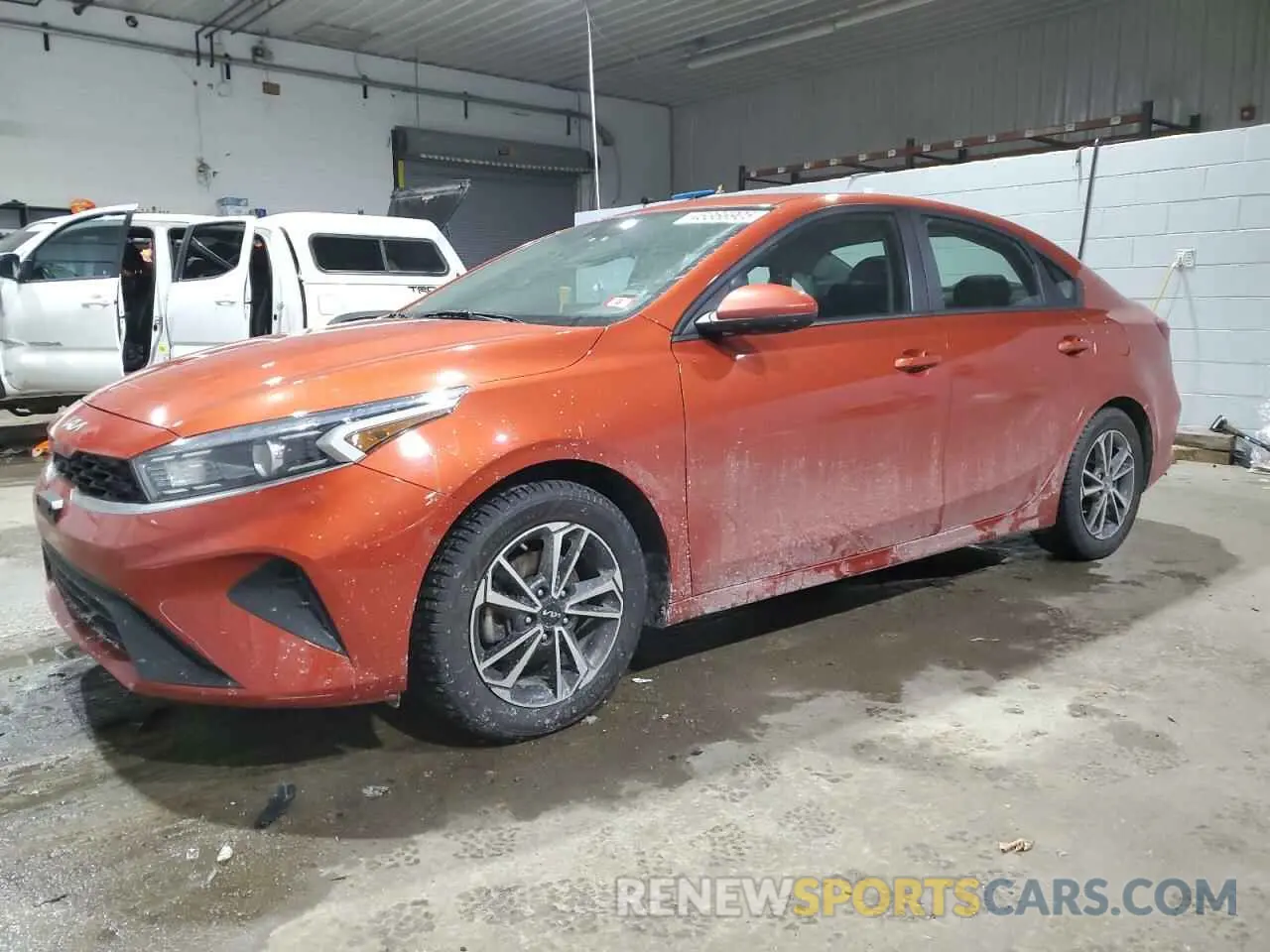 1 Photograph of a damaged car 3KPF24AD1NE496051 KIA FORTE 2022