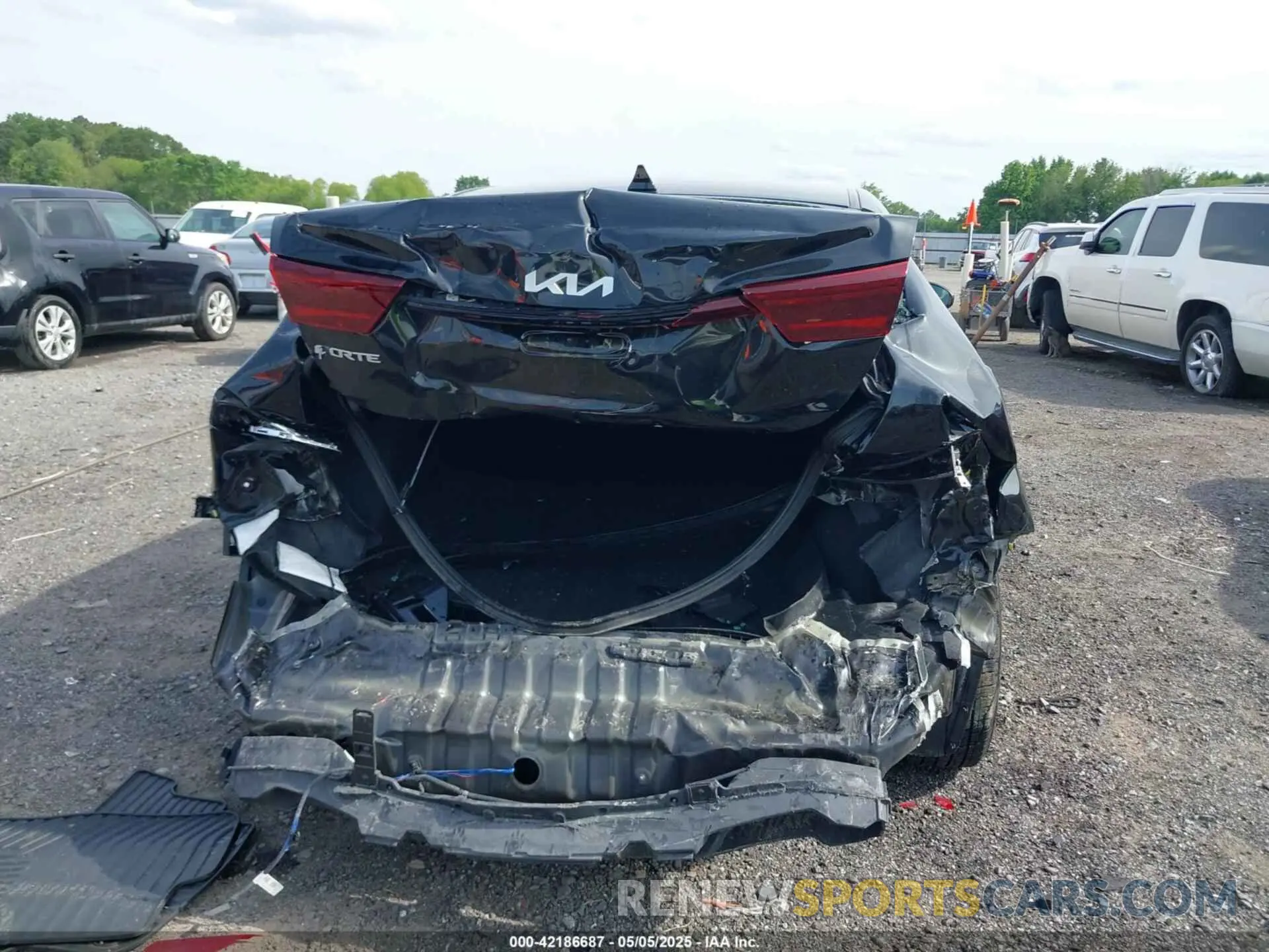 16 Фотография поврежденного автомобиля 3KPF24AD1NE503709 KIA FORTE 2022