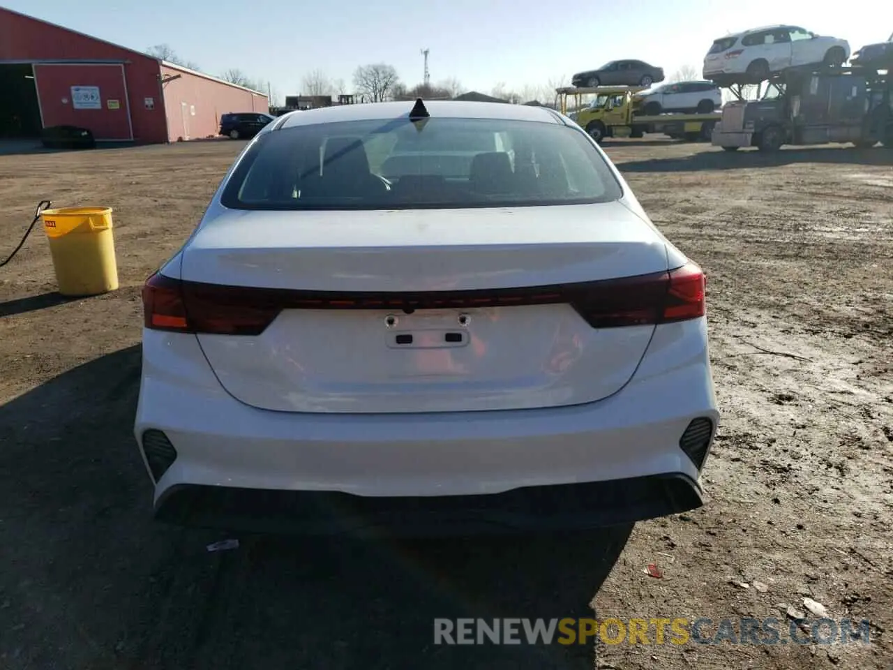 6 Фотография поврежденного автомобиля 3KPF24AD2NE438742 KIA FORTE 2022