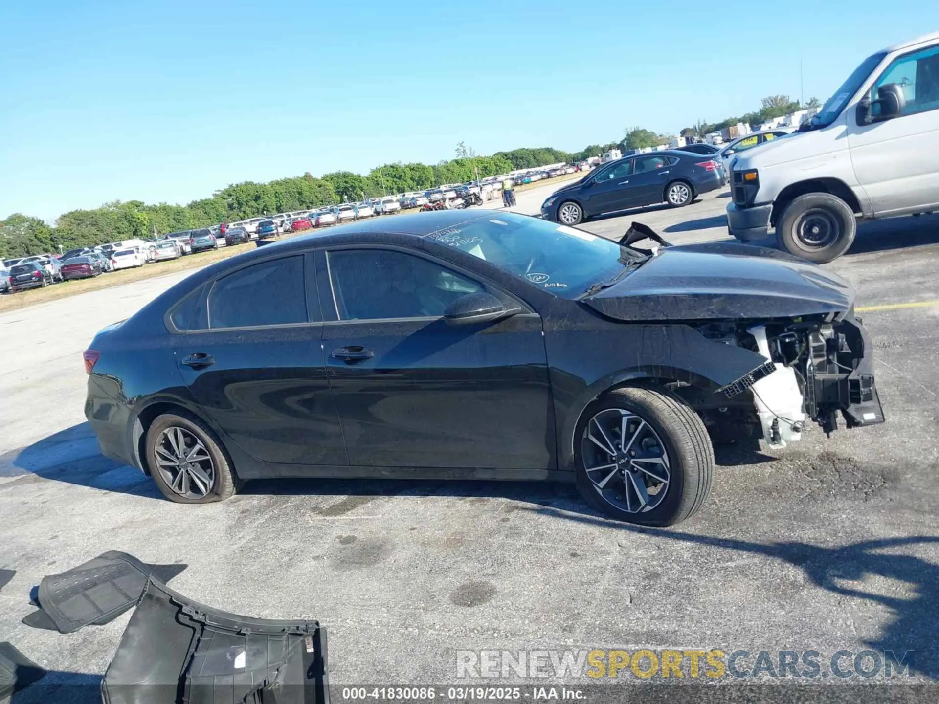 13 Фотография поврежденного автомобиля 3KPF24AD2NE439180 KIA FORTE 2022