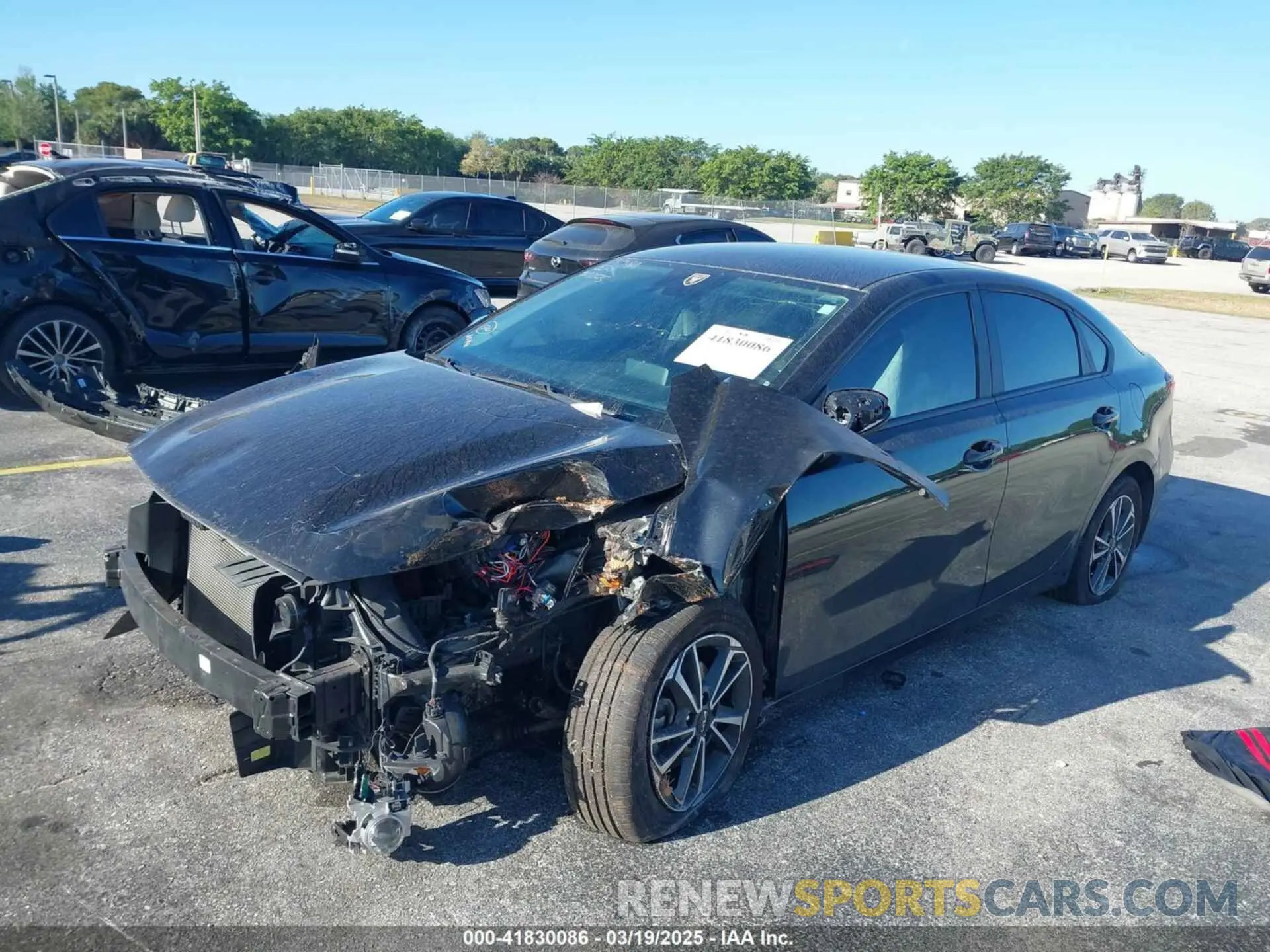 2 Фотография поврежденного автомобиля 3KPF24AD2NE439180 KIA FORTE 2022