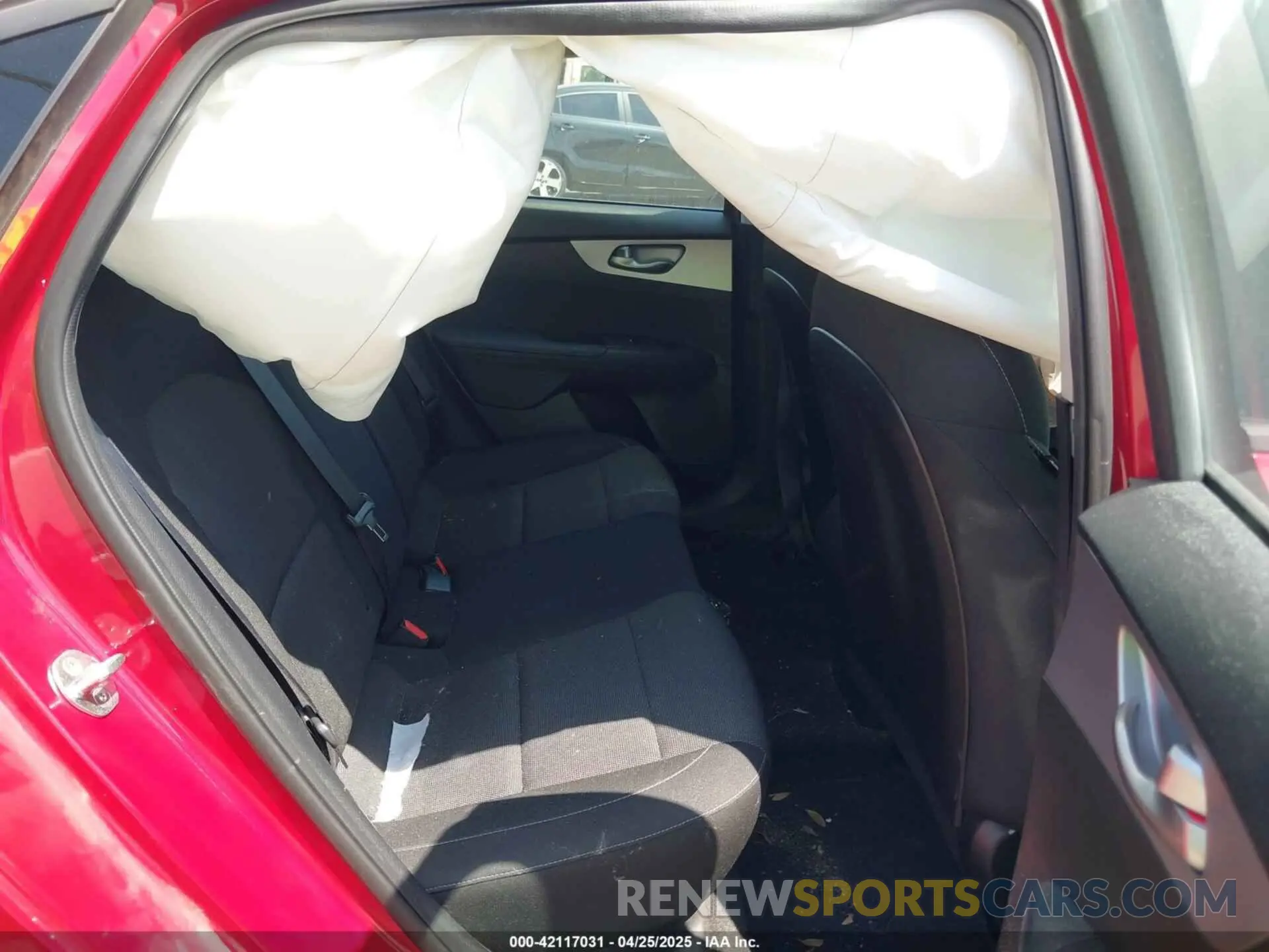 8 Фотография поврежденного автомобиля 3KPF24AD2NE464788 KIA FORTE 2022