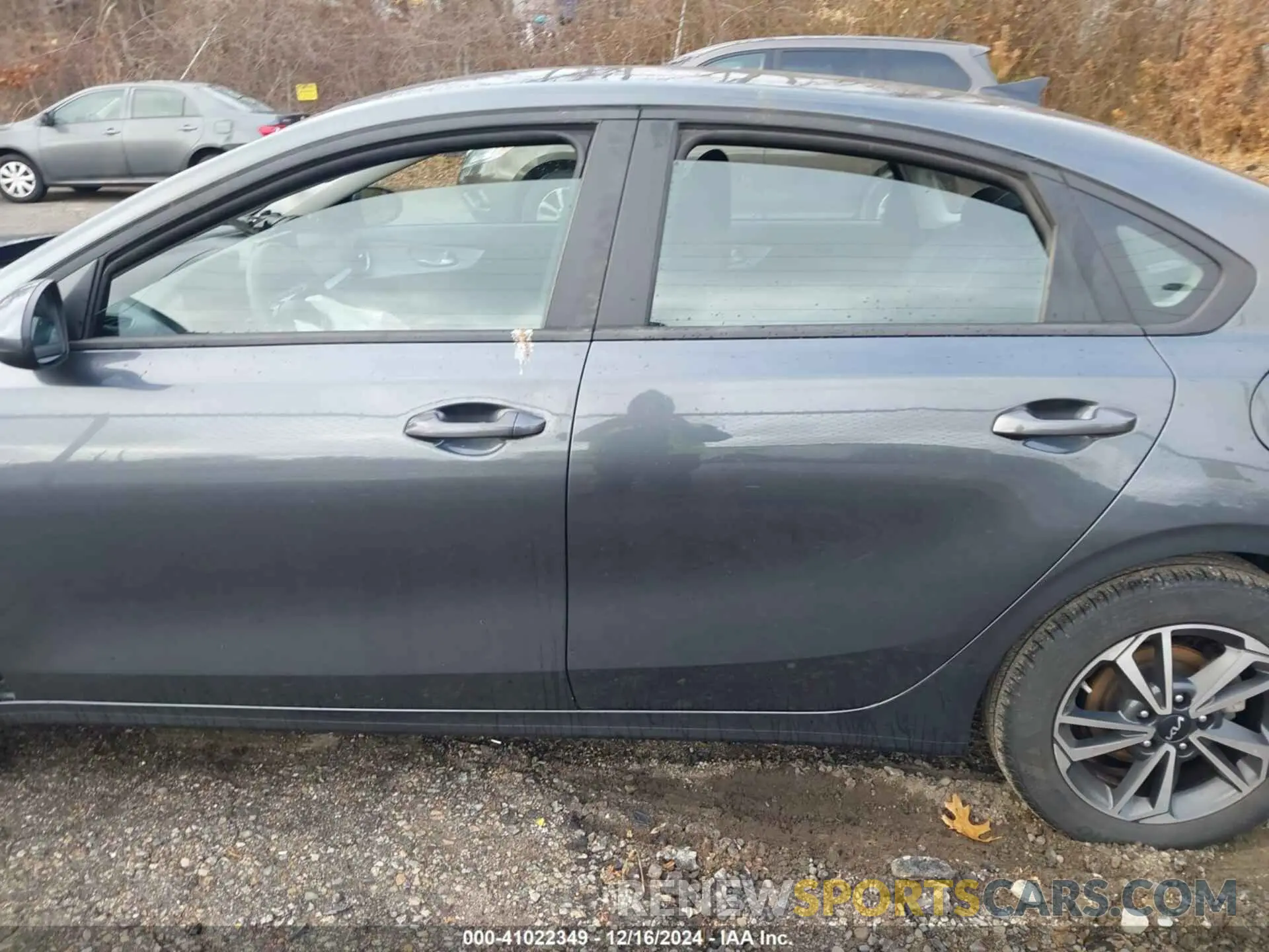 14 Photograph of a damaged car 3KPF24AD2NE501838 KIA FORTE 2022