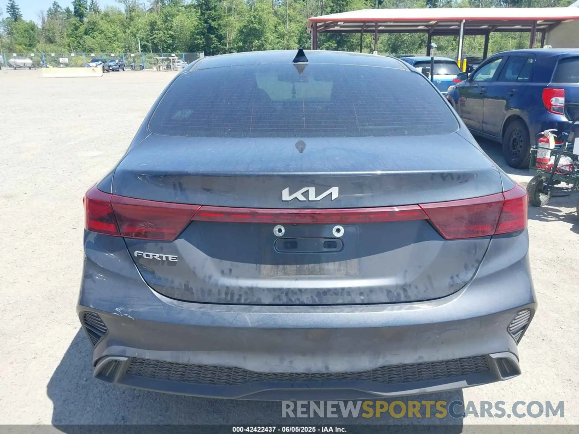 16 Photograph of a damaged car 3KPF24AD2NE502195 KIA FORTE 2022
